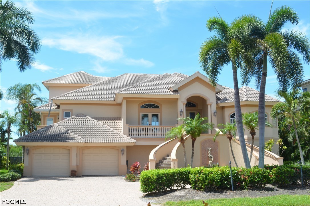 Fort Myers, Florida, 33908, United States, 4 Bedrooms Bedrooms, ,6 BathroomsBathrooms,Residential,For Sale,2048224