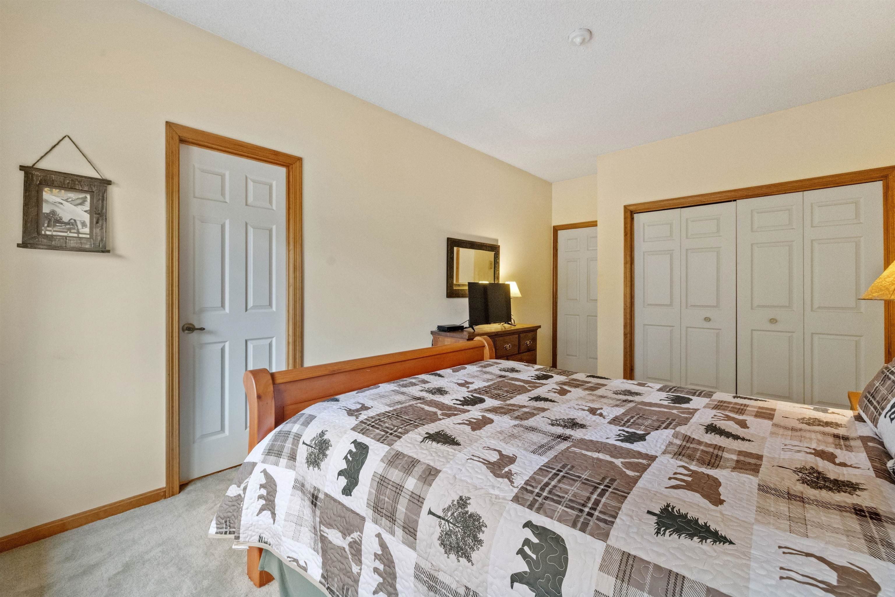 Woodstock, New Hampshire, 03262, United States, 2 Bedrooms Bedrooms, ,3 BathroomsBathrooms,Residential,For Sale,1977442