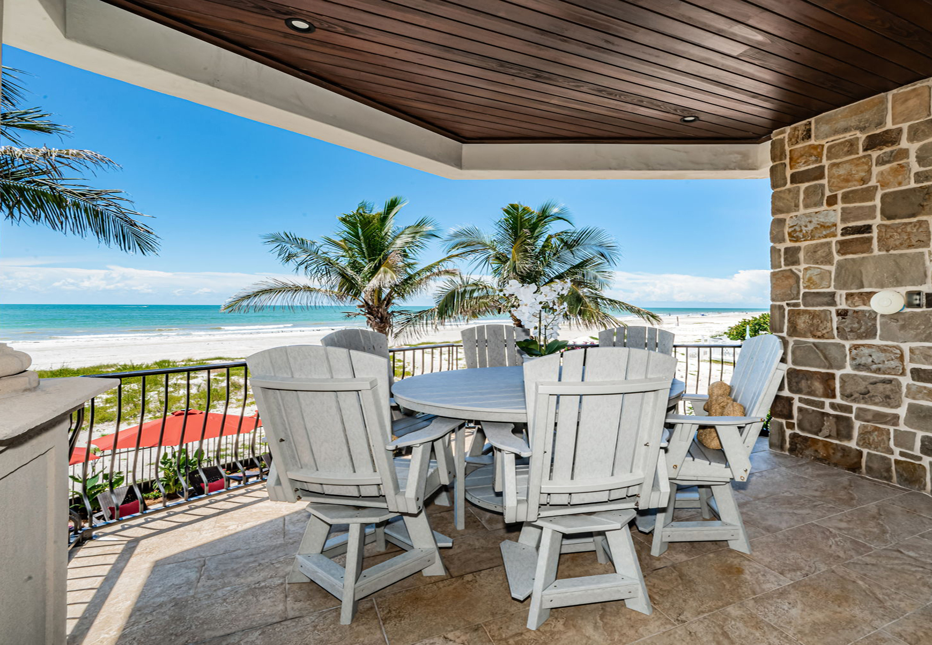 Redington Shores, Florida, 33708, United States, 5 Bedrooms Bedrooms, ,6 BathroomsBathrooms,Residential,For Sale,1921894