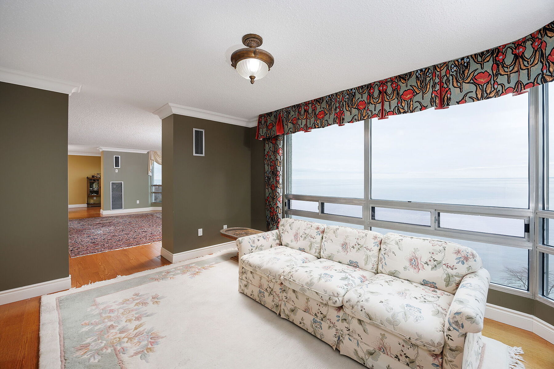  Modern Condo Living - 物件實景