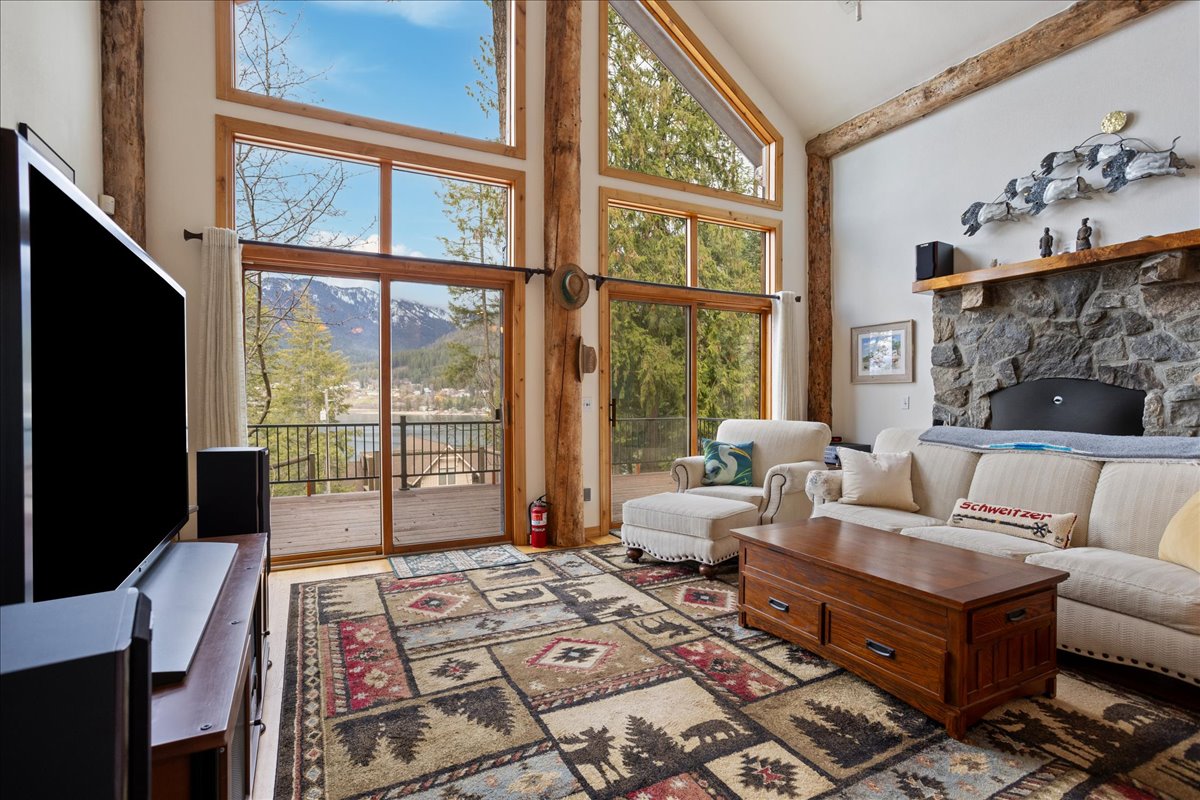 Hope, Idaho, 83836, United States, 3 Bedrooms Bedrooms, ,2 BathroomsBathrooms,Residential,For Sale,1764168