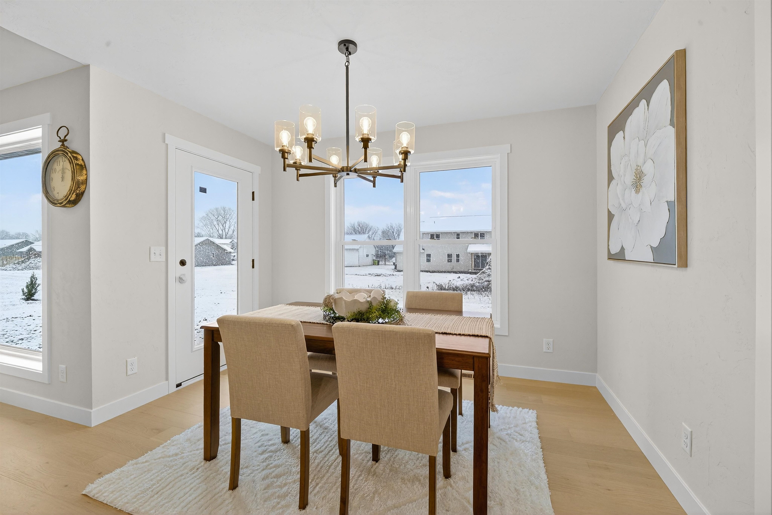 MENASHA, Wisconsin, 54952, United States, 4 Bedrooms Bedrooms, ,3 BathroomsBathrooms,Residential,For Sale,1996198