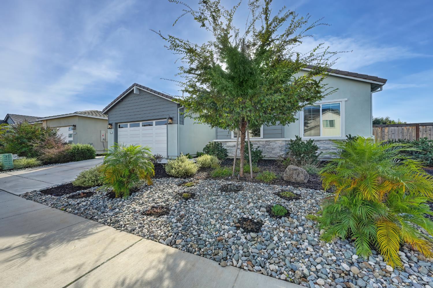 Roseville, California, 95747, United States, 4 Bedrooms Bedrooms, ,4 BathroomsBathrooms,Residential,For Sale,1992933