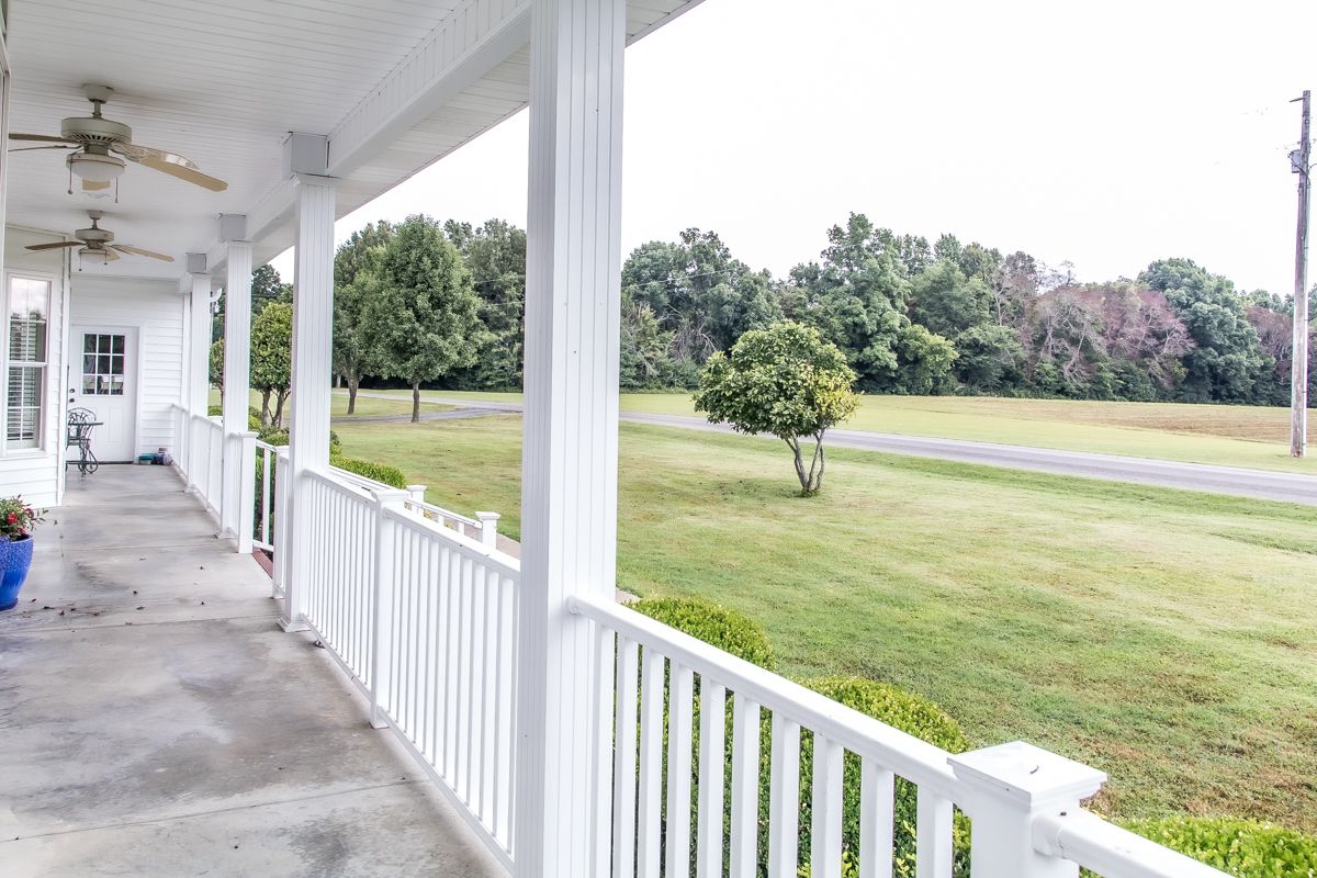 Union City, Tennessee, 38261, United States, 4 Bedrooms Bedrooms, ,4 BathroomsBathrooms,Residential,For Sale,1943312