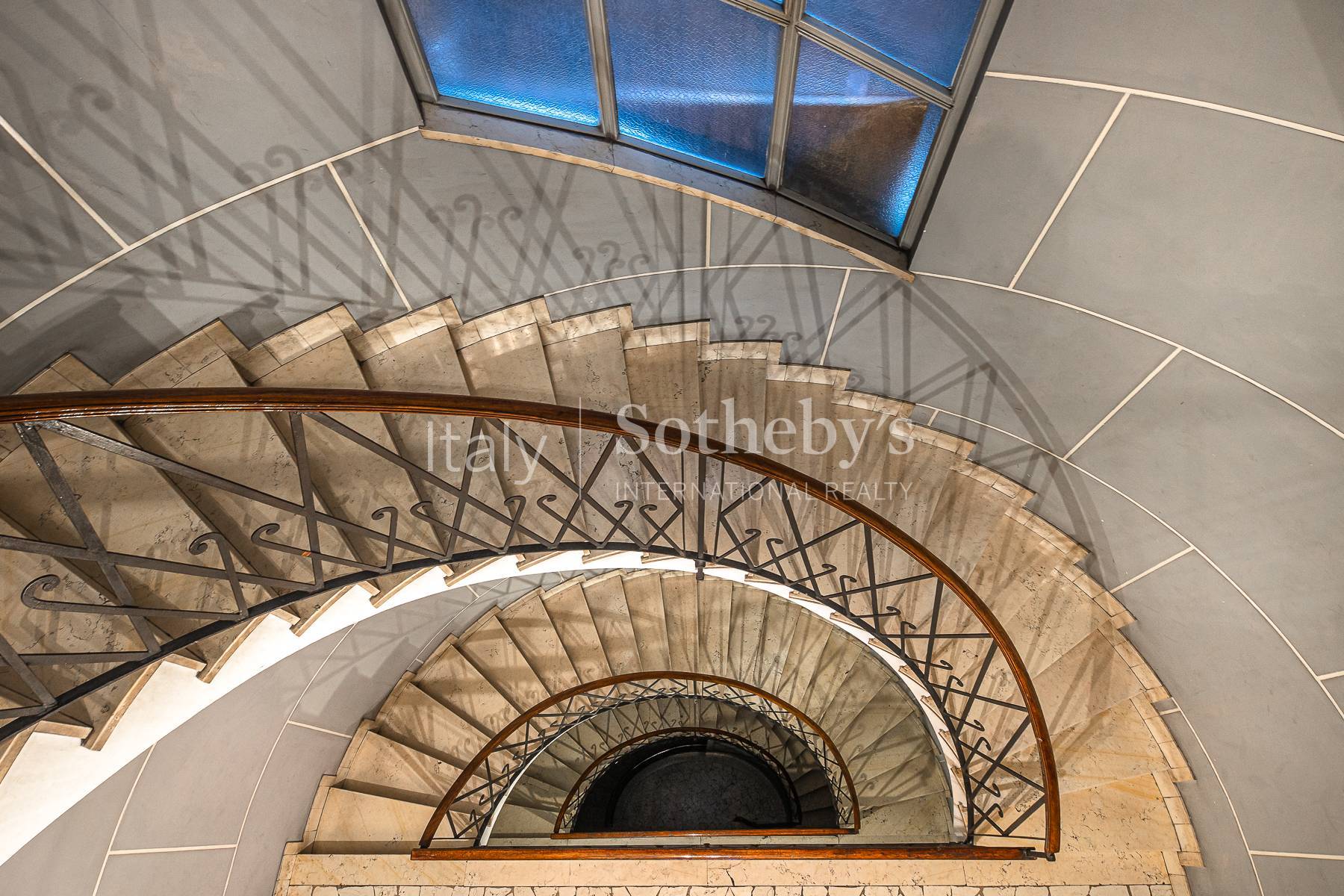  Exclusive Historic Residence with Original Frescoes - 物件實景