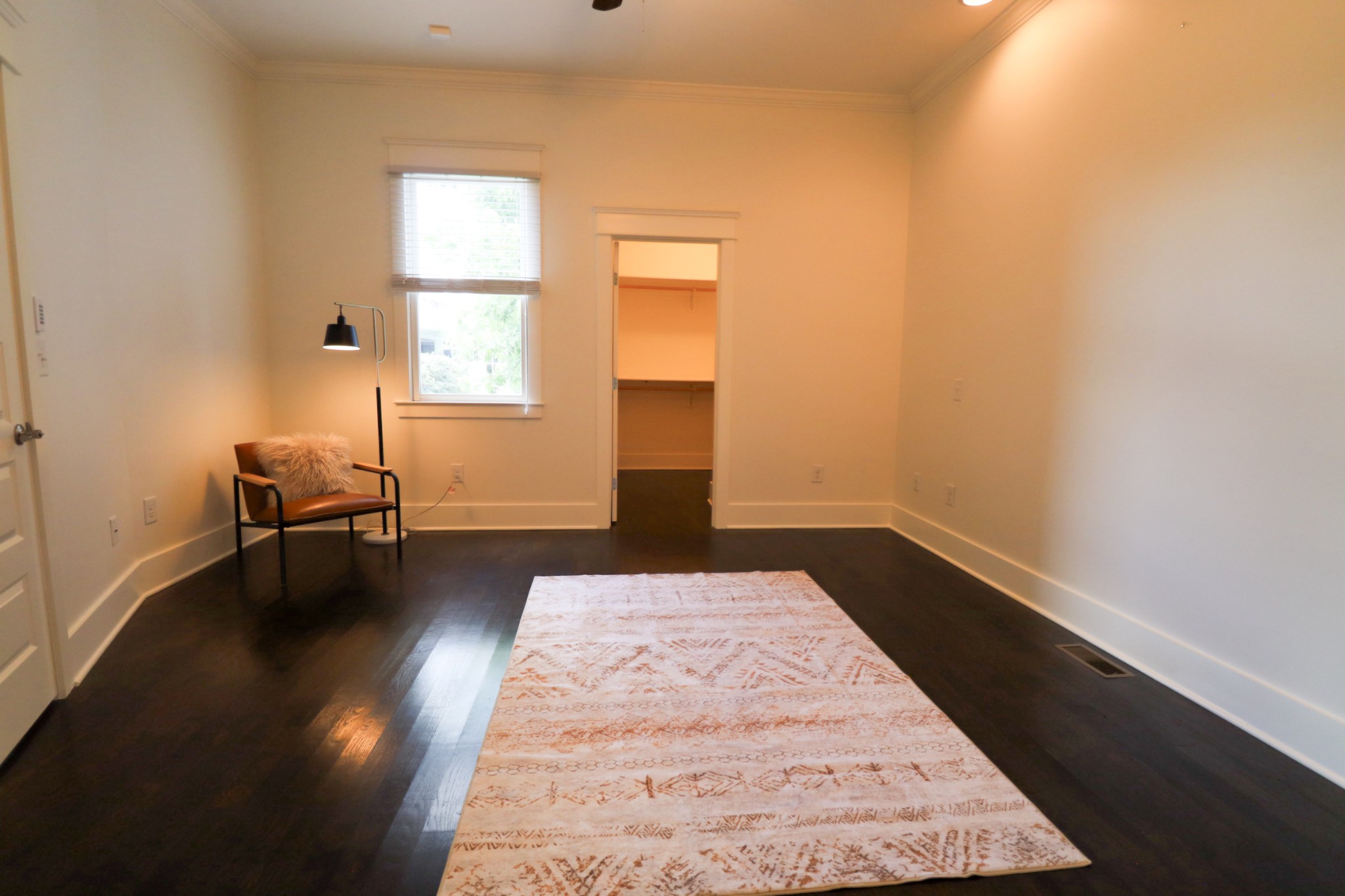 Nashville, Tennessee, 37209, United States, 3 Bedrooms Bedrooms, ,3 BathroomsBathrooms,Residential,For Sale,1837911