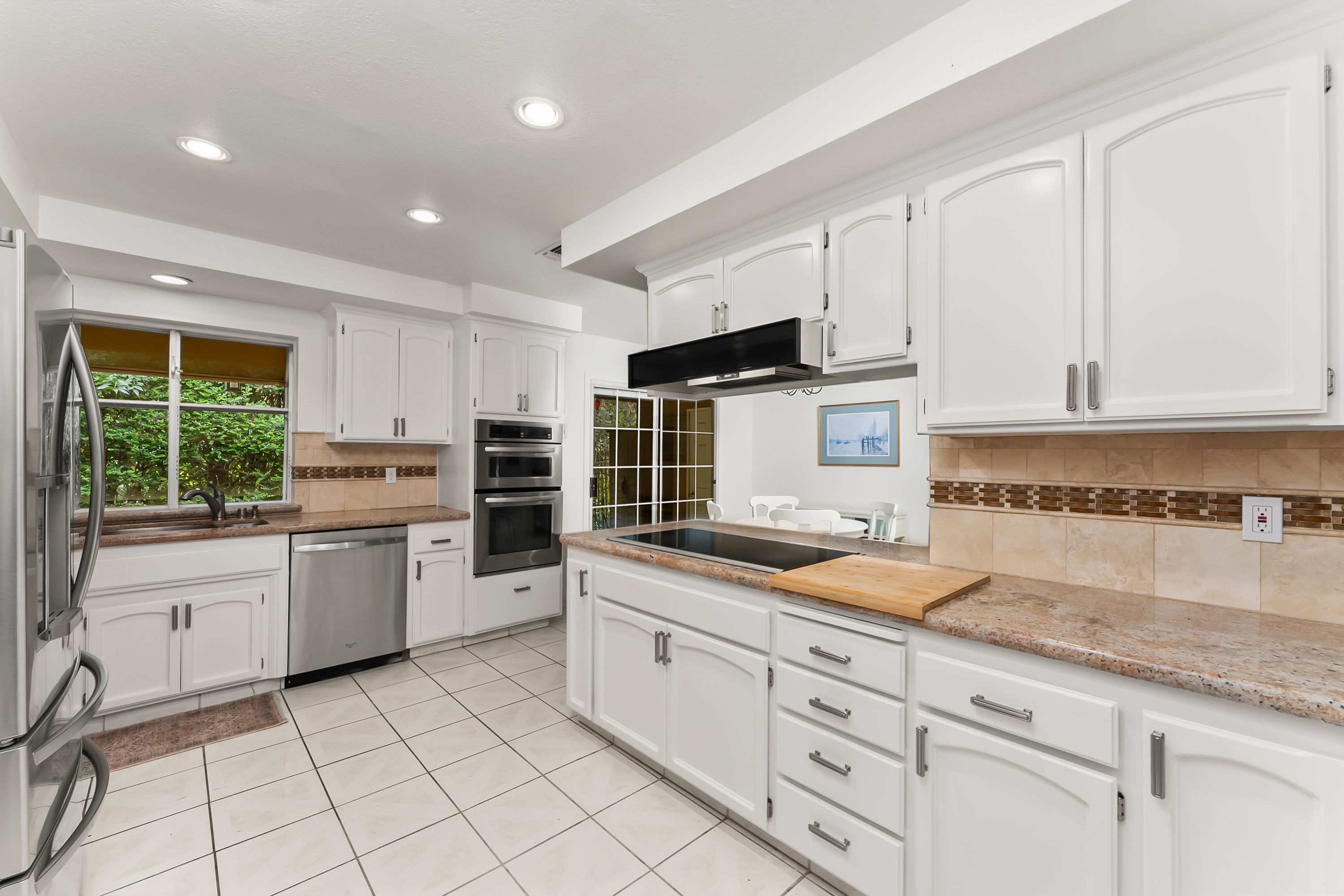  2230 Hillcrest Way, Carmichael, CA 95608 - 物件實景