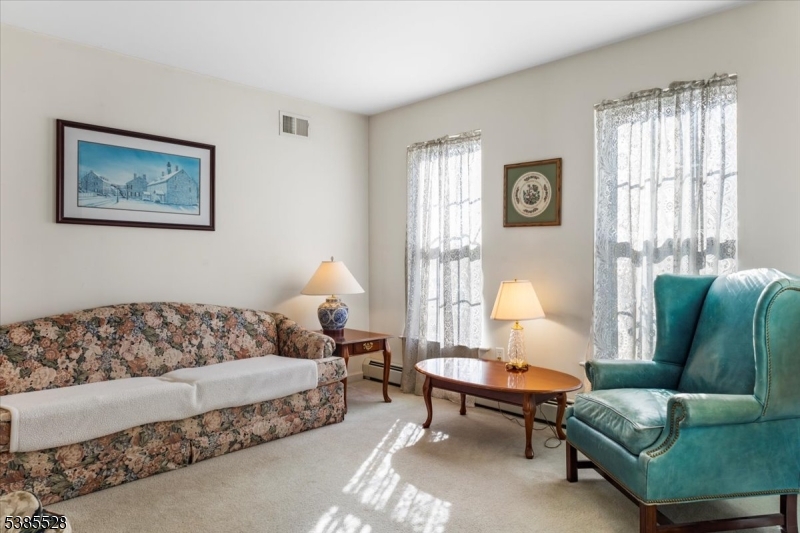 White Twp., New Jersey, 07823, United States, 4 Bedrooms Bedrooms, ,3 BathroomsBathrooms,Residential,For Sale,1989028