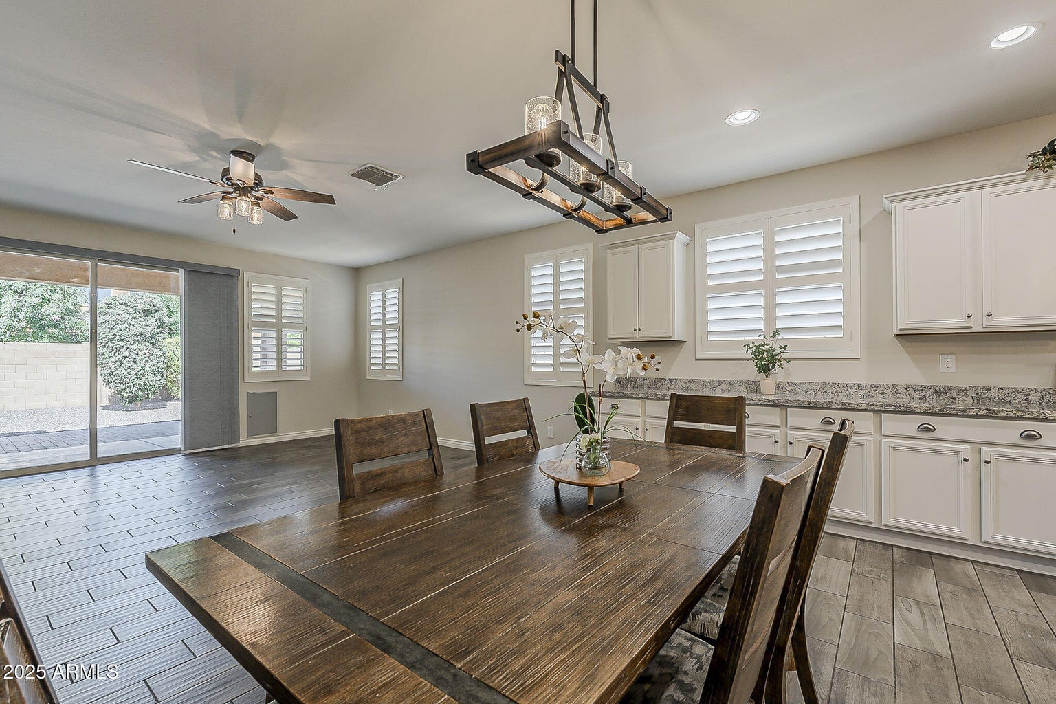 Peoria, Arizona, 85383, United States, 3 Bedrooms Bedrooms, ,3 BathroomsBathrooms,Residential,For Sale,1982801