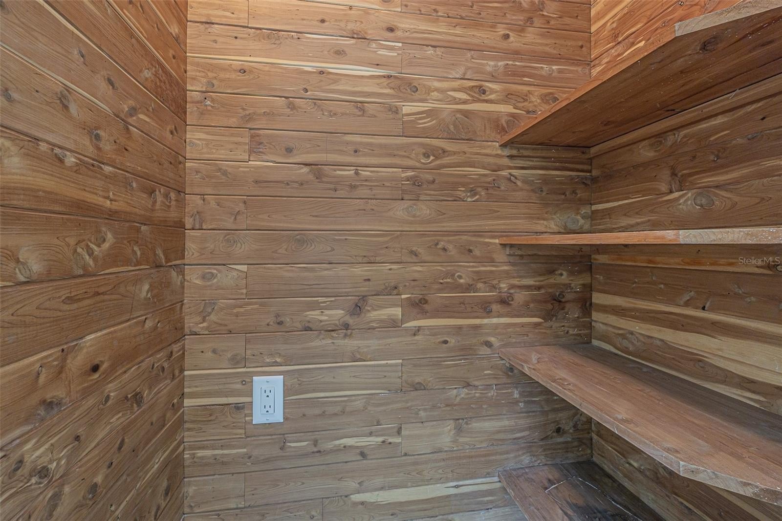 ST PETE BEACH, Florida, 33706, United States, 4 Bedrooms Bedrooms, ,3 BathroomsBathrooms,Residential,For Sale,1983550