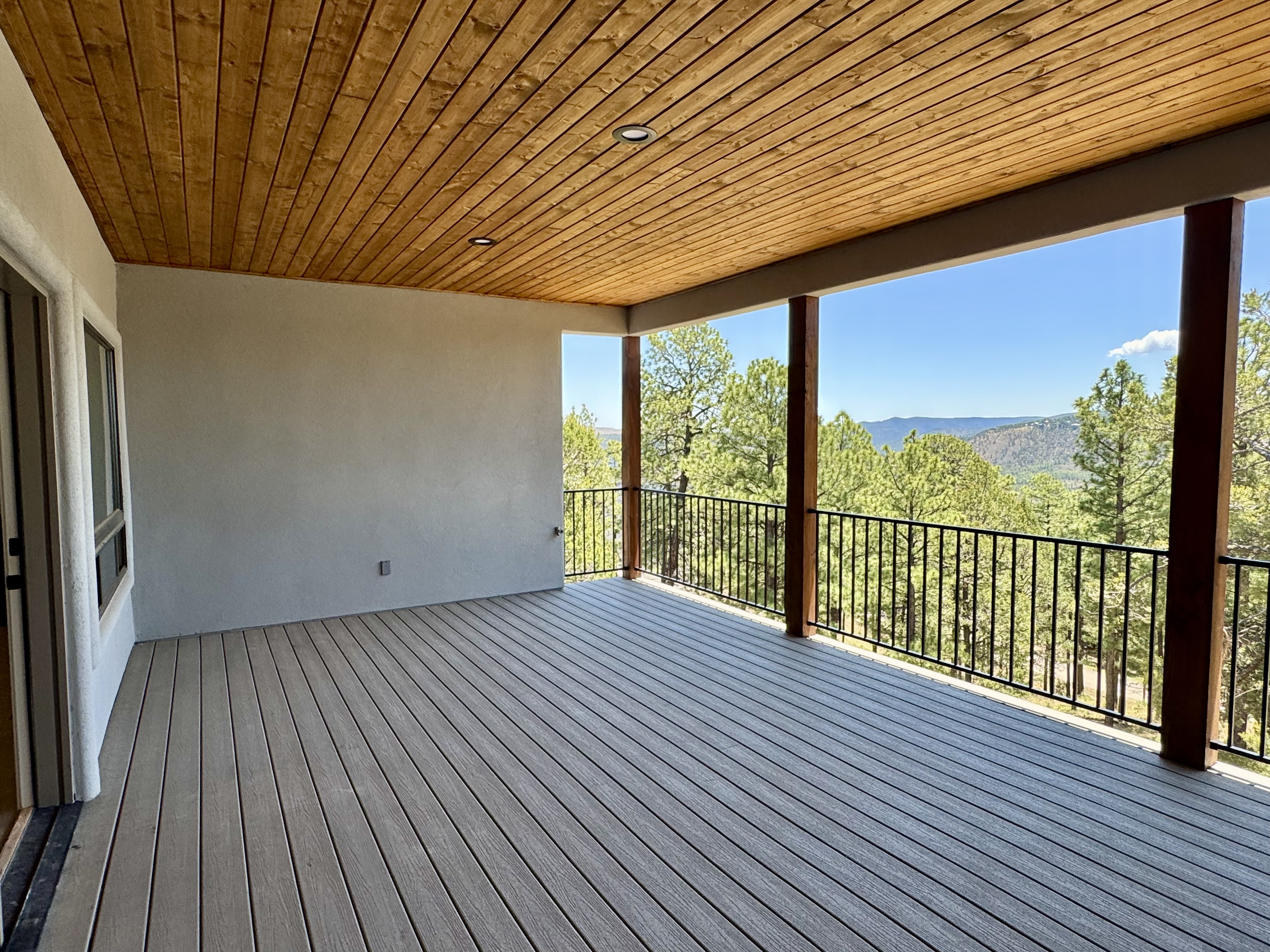 Ruidoso, New Mexico, 88345, United States, 5 Bedrooms Bedrooms, ,5 BathroomsBathrooms,Residential,For Sale,1981179