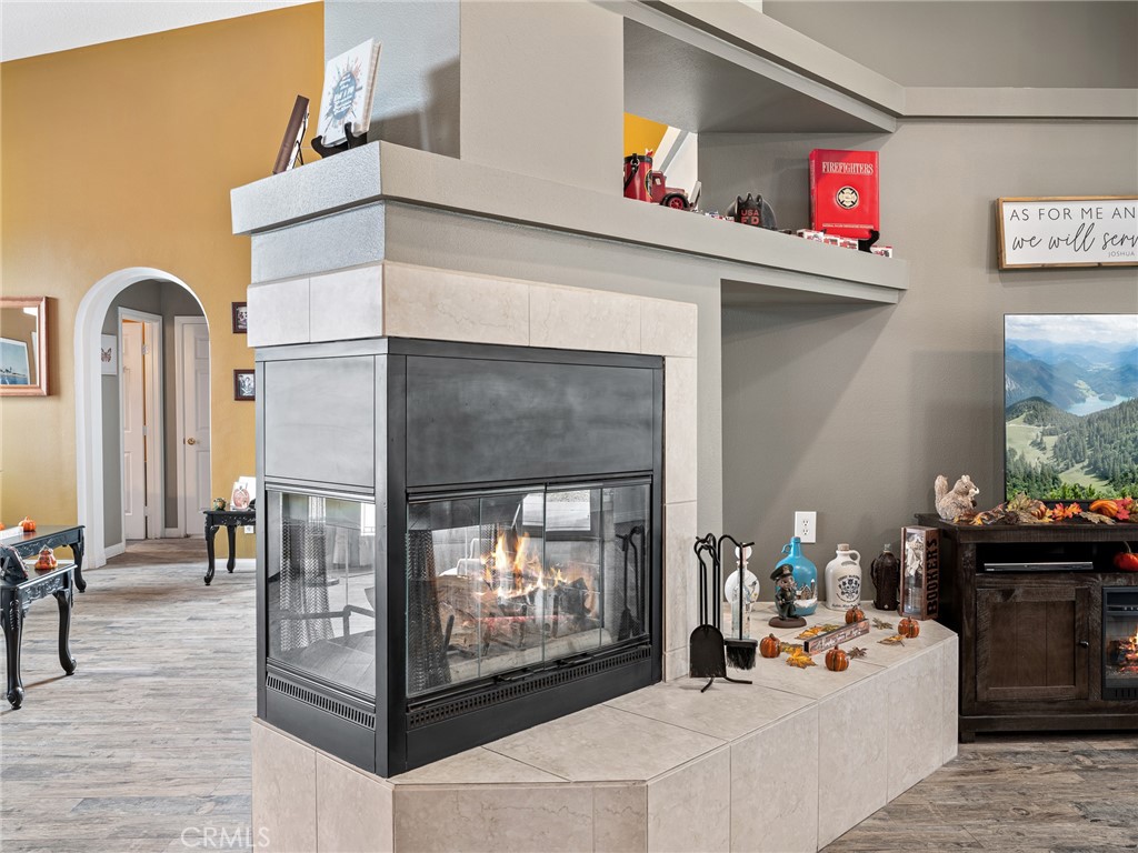 Pinon Hills, California, 92372, United States, 5 Bedrooms Bedrooms, ,3 BathroomsBathrooms,Residential,For Sale,1993354