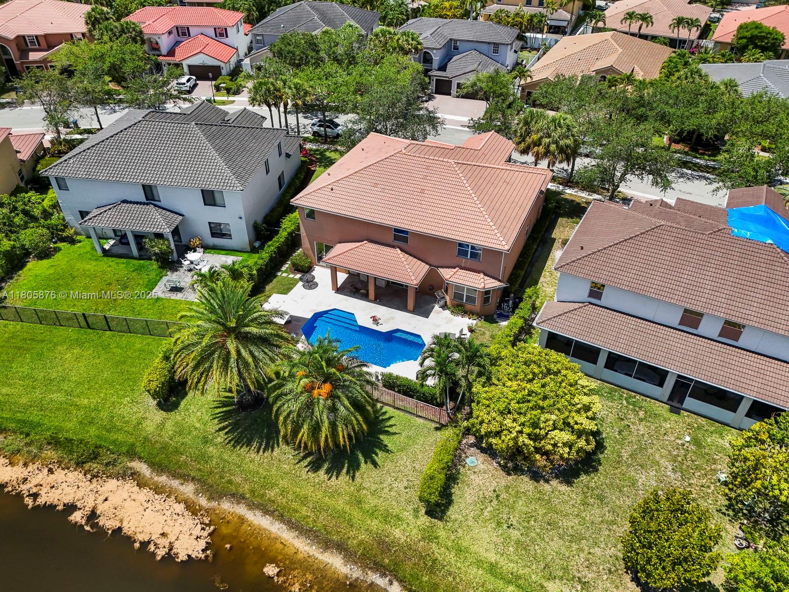 Weston, Florida, 33332, United States, 5 Bedrooms Bedrooms, ,5 BathroomsBathrooms,Residential,For Sale,1826480