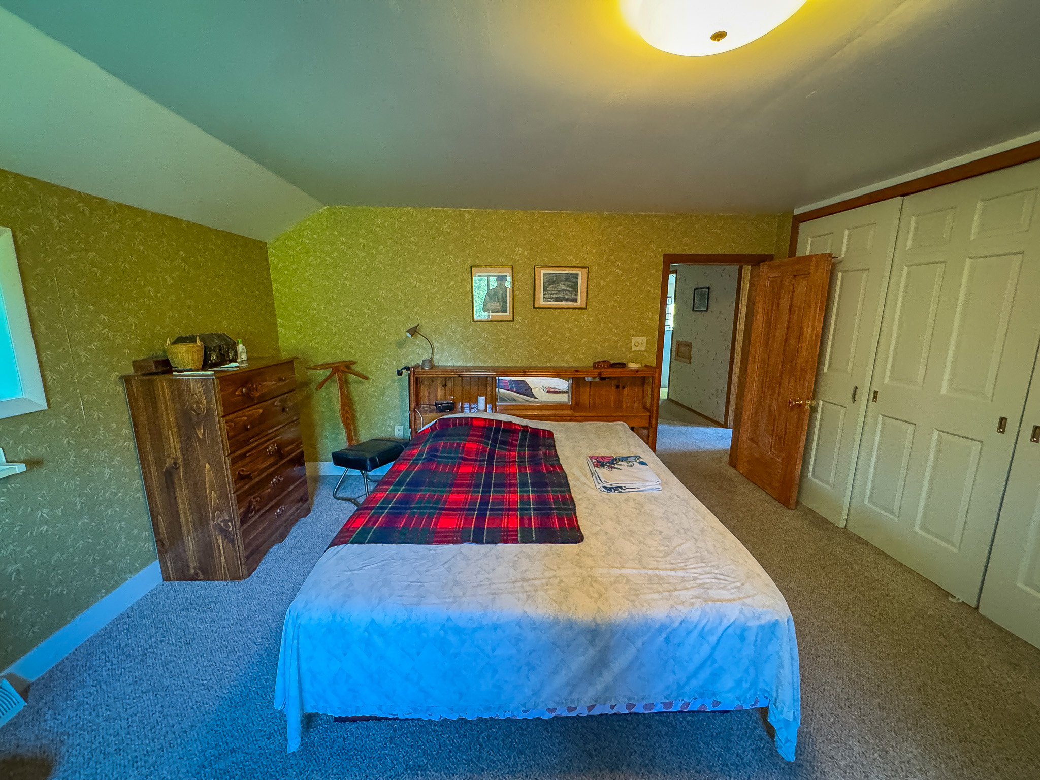 Jackson, Michigan, 49201, United States, 4 Bedrooms Bedrooms, ,2 BathroomsBathrooms,Residential,For Sale,1981022