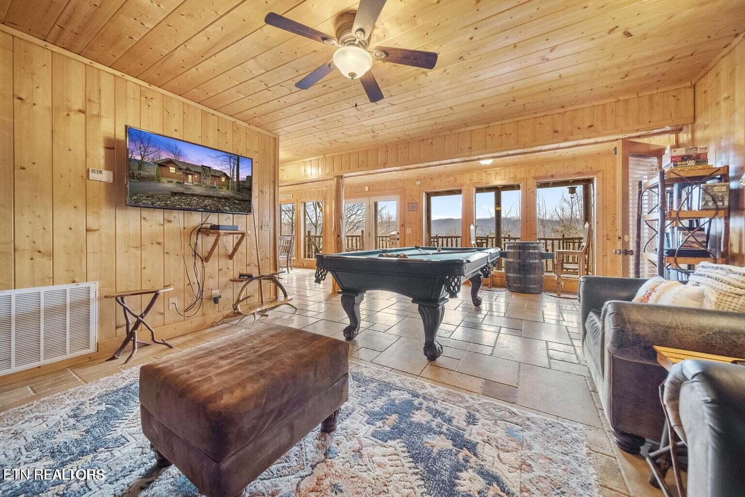 922 Scenic Tr, Gatlinburg, Tennessee, 37738, United States, 3 Bedrooms Bedrooms, ,3 BathroomsBathrooms,Residential,For Sale,922 Scenic Tr,1483117