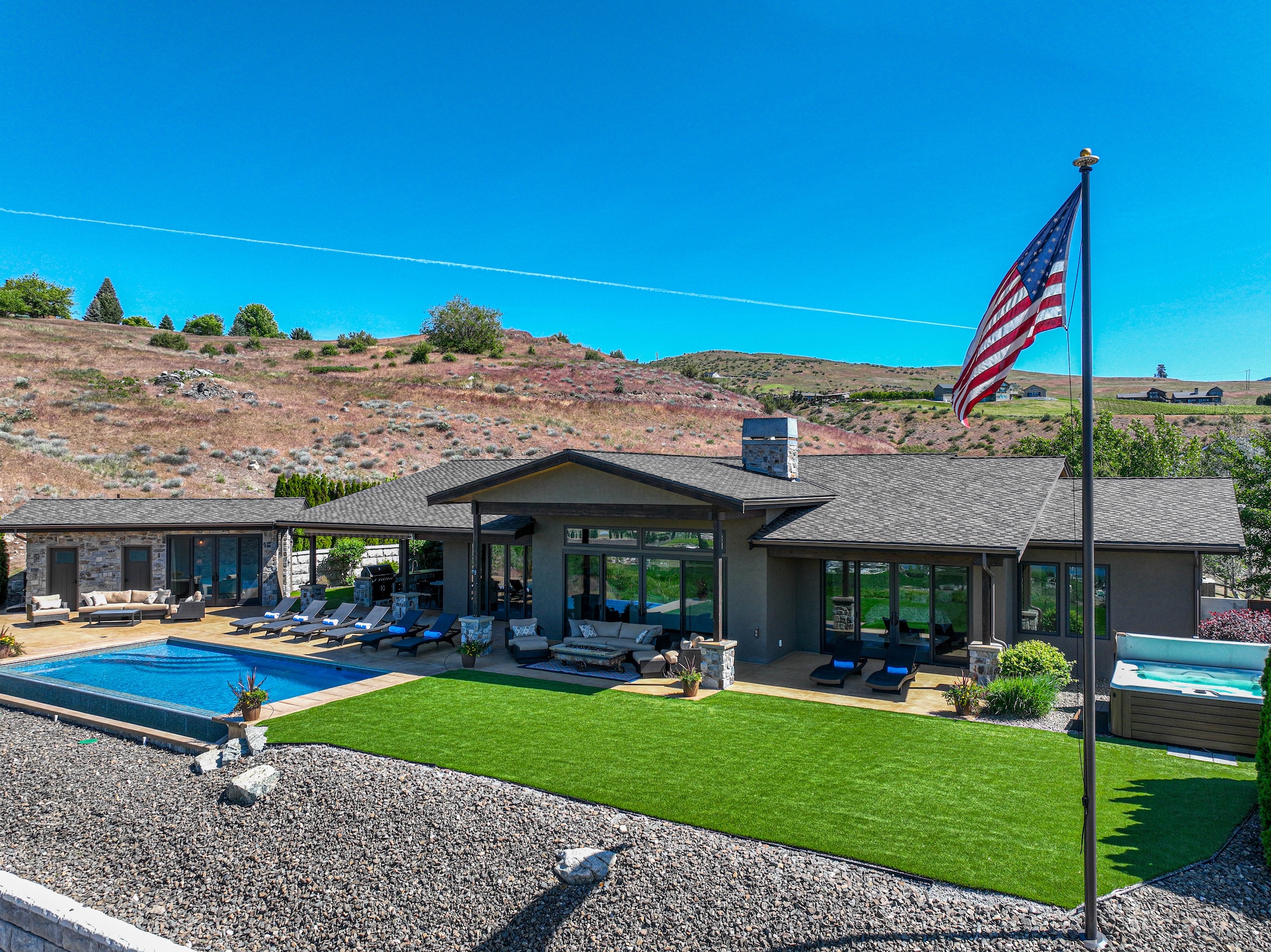  4.55 Acres Above Lake Chelan - 物件實景