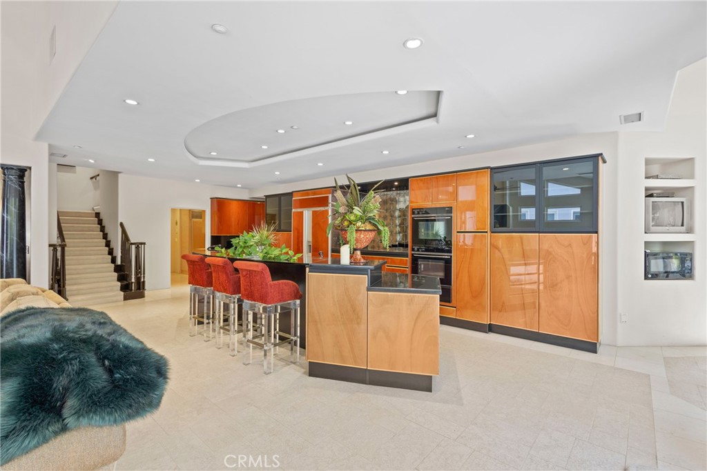 Claremont, California, 91711, United States, 4 Bedrooms Bedrooms, ,6 BathroomsBathrooms,Residential,For Sale,1893668