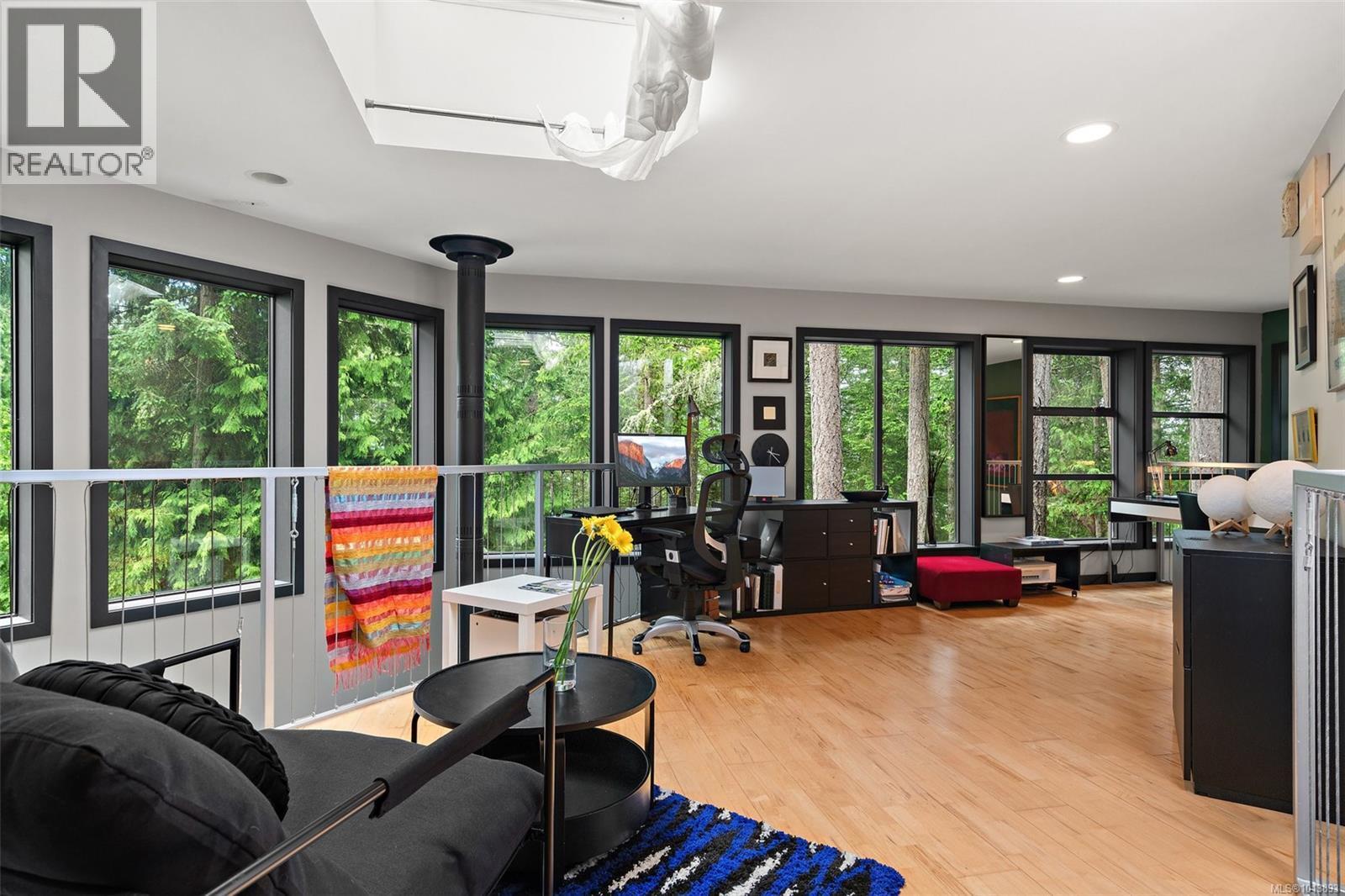 NORTH SAANICH, British Columbia, V8L 5K1, CA, 3 Bedrooms Bedrooms, ,3 BathroomsBathrooms,Residential,For Sale,1951213