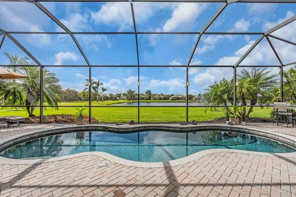 Bradenton, Florida, 34212, United States, 3 Bedrooms Bedrooms, ,3 BathroomsBathrooms,Residential,For Sale,1759767