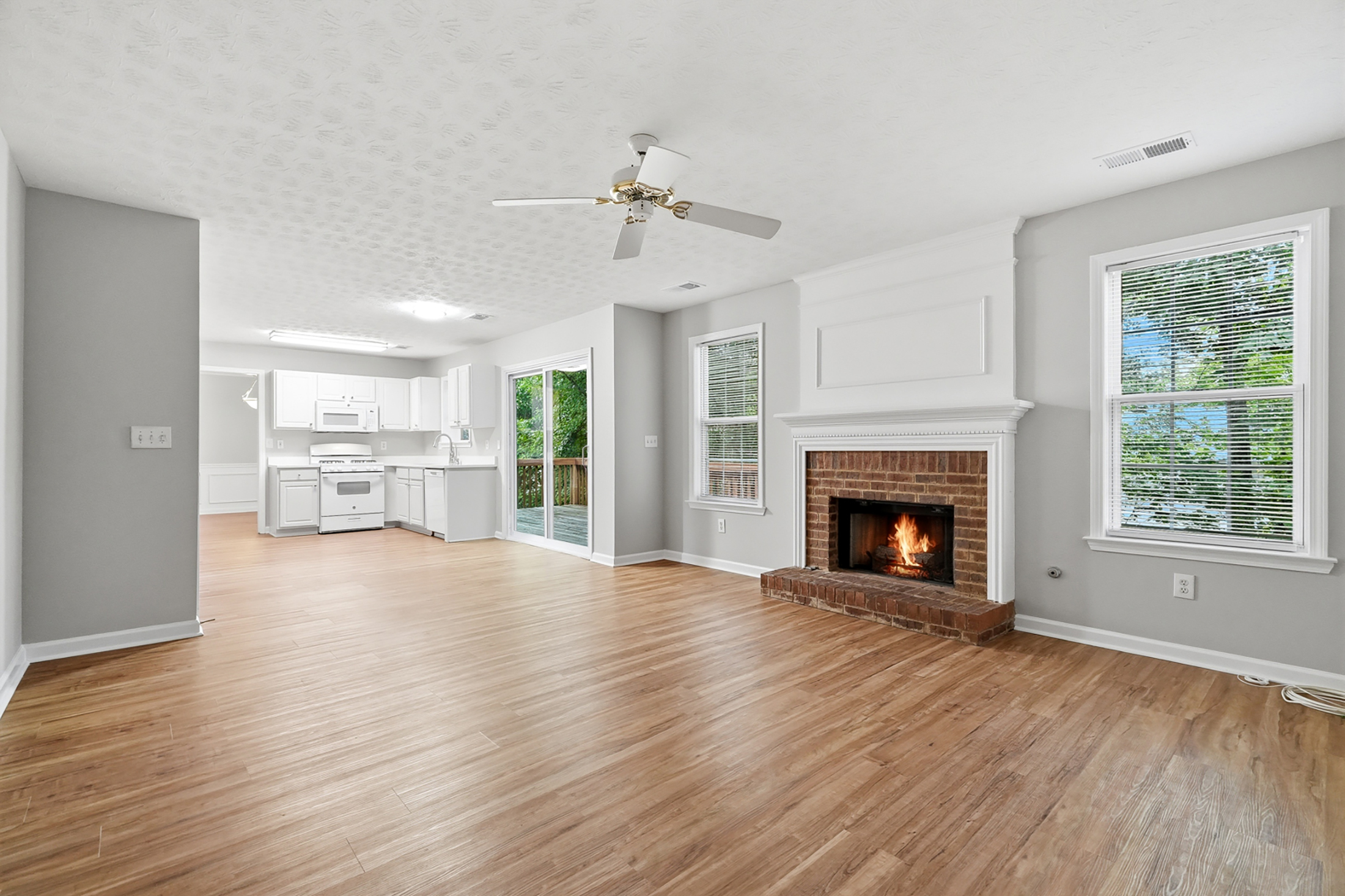  Private Cul-de-Sac Retreat in a Prime Alpharetta Swim Community - 物件實景