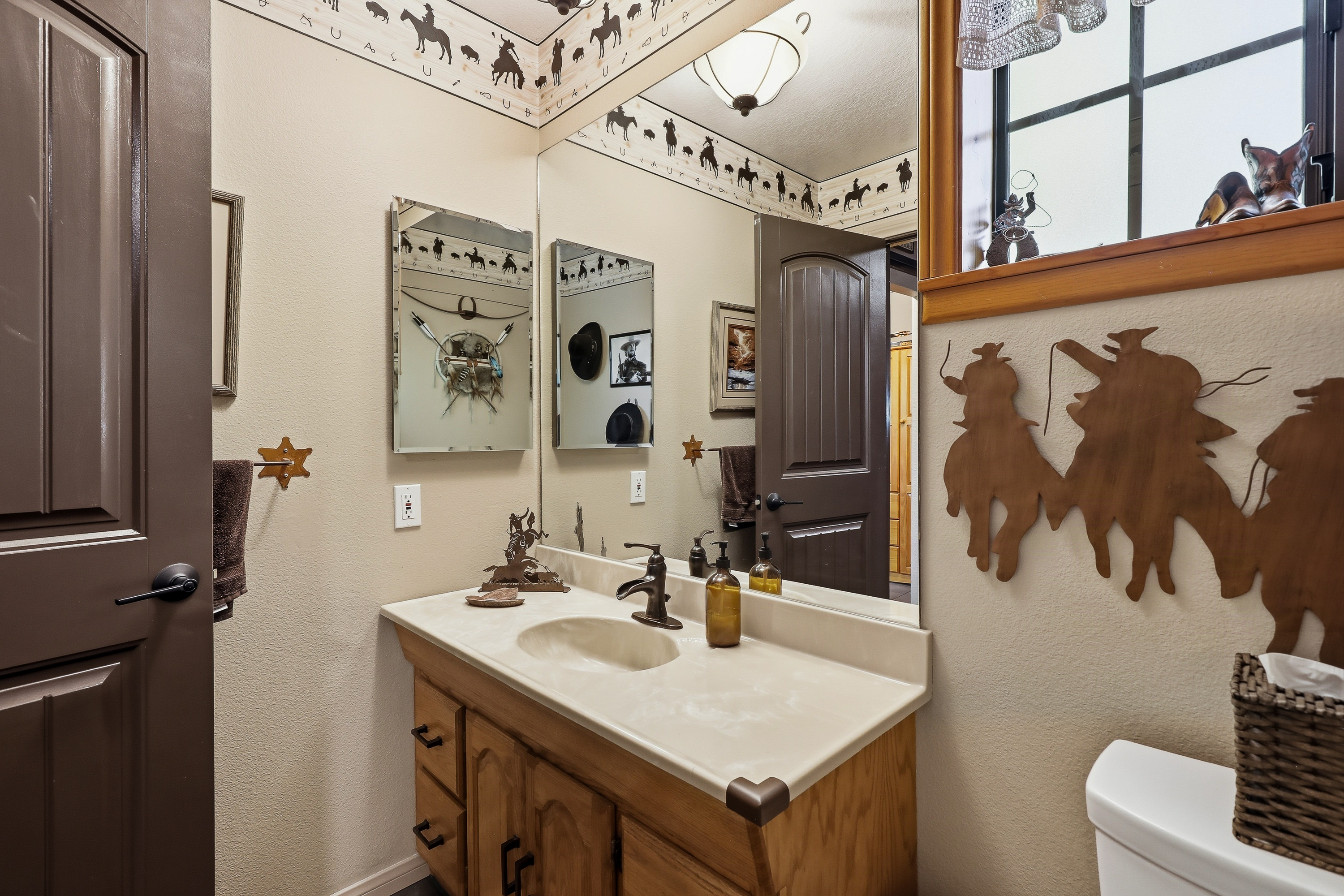  103 Pine Ridge Road, Crestline, CA 92325 - 物件實景
