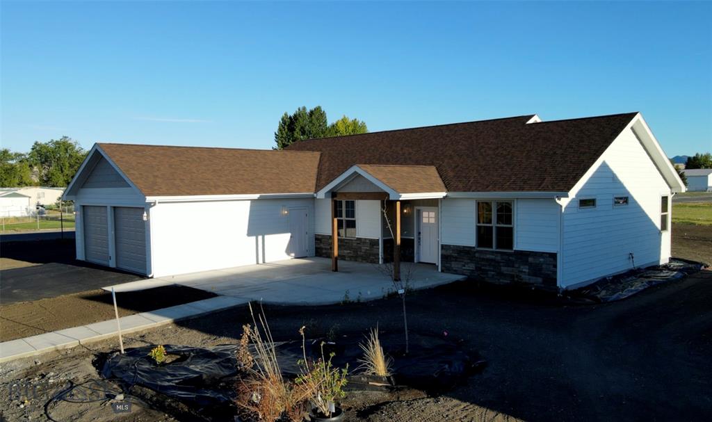 Deer Lodge, Montana, 59722, United States, 3 Bedrooms Bedrooms, ,2 BathroomsBathrooms,Residential,For Sale,2005781