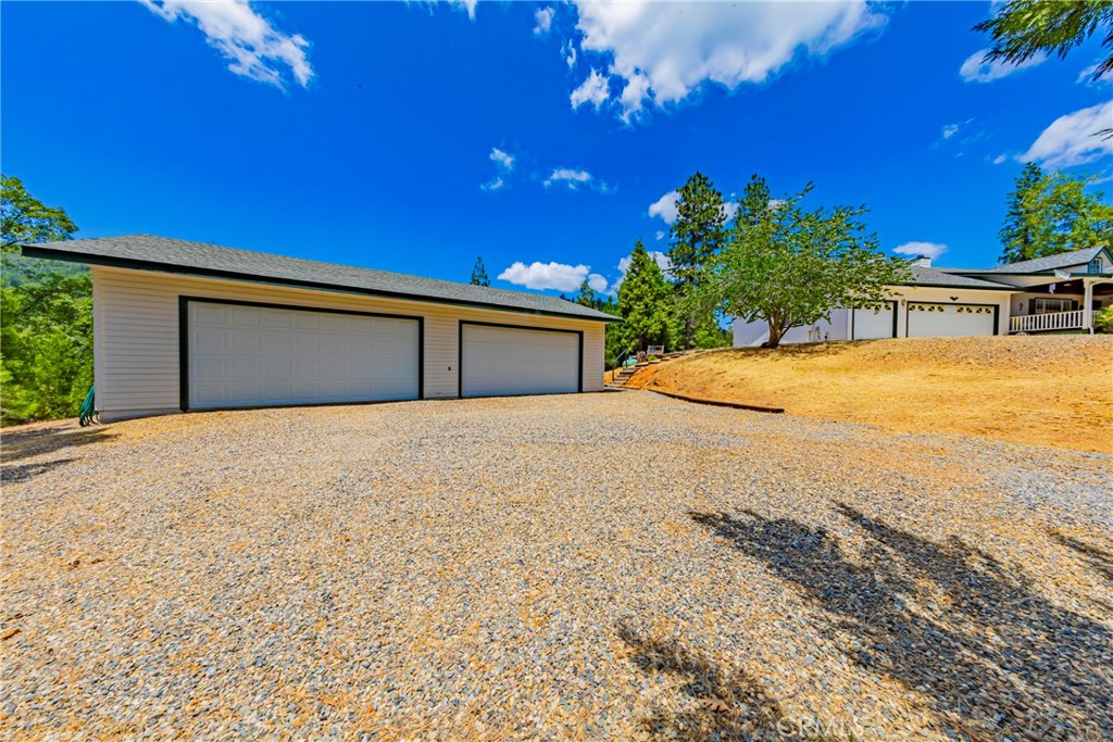 North Fork, California, 93643, United States, 3 Bedrooms Bedrooms, ,3 BathroomsBathrooms,Residential,For Sale,1870547