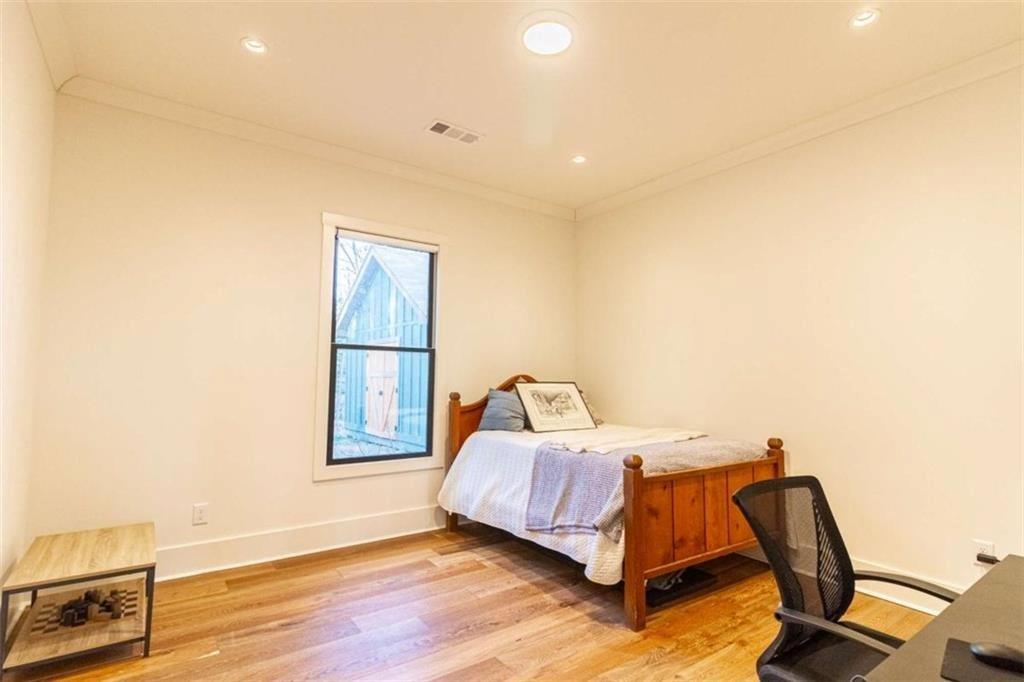 Cleveland, Georgia, 30528, United States, 3 Bedrooms Bedrooms, ,2 BathroomsBathrooms,Residential,For Sale,1928756