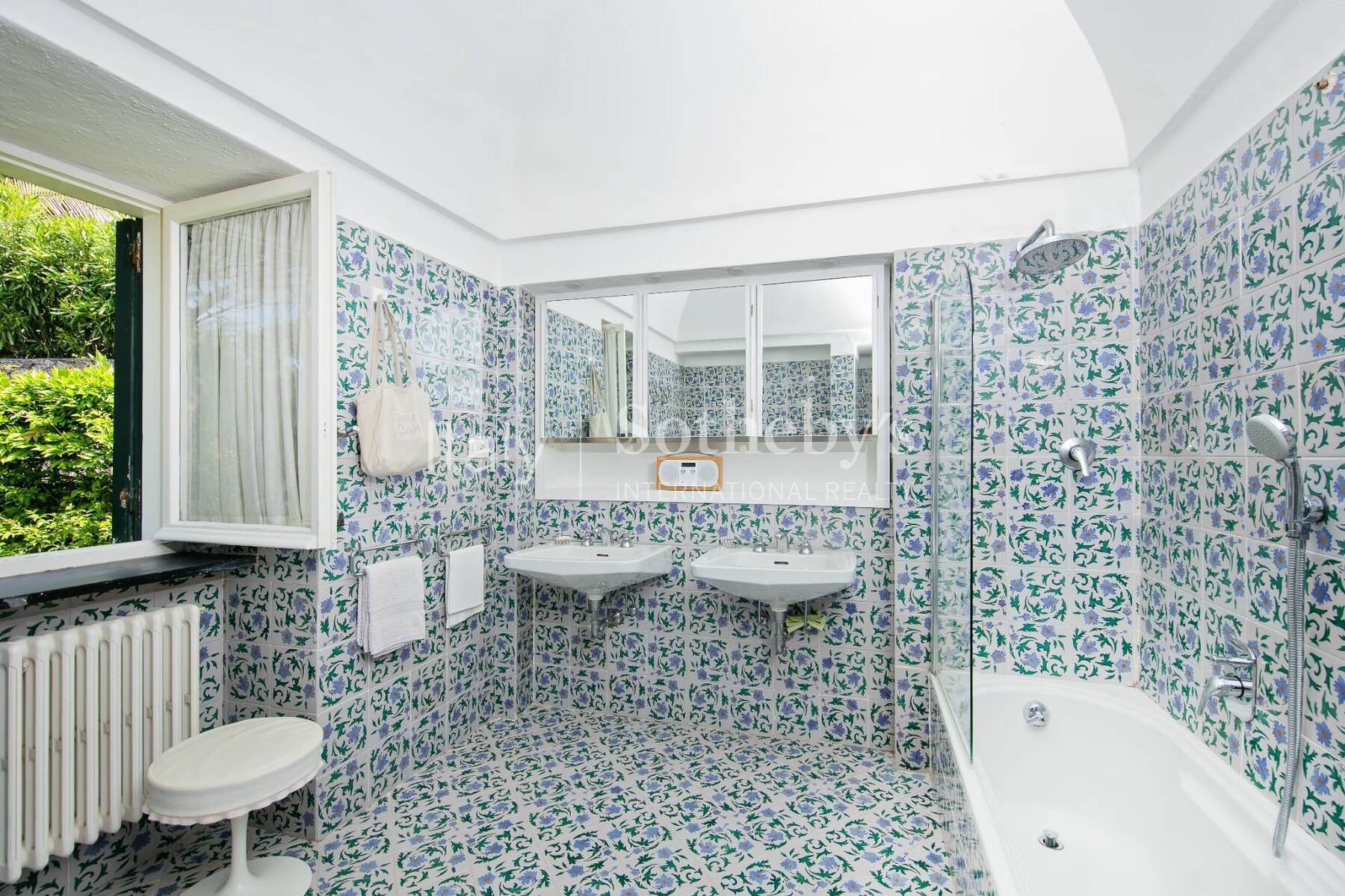  Majestic estate with swimming pool and panoramic view - 物件實景