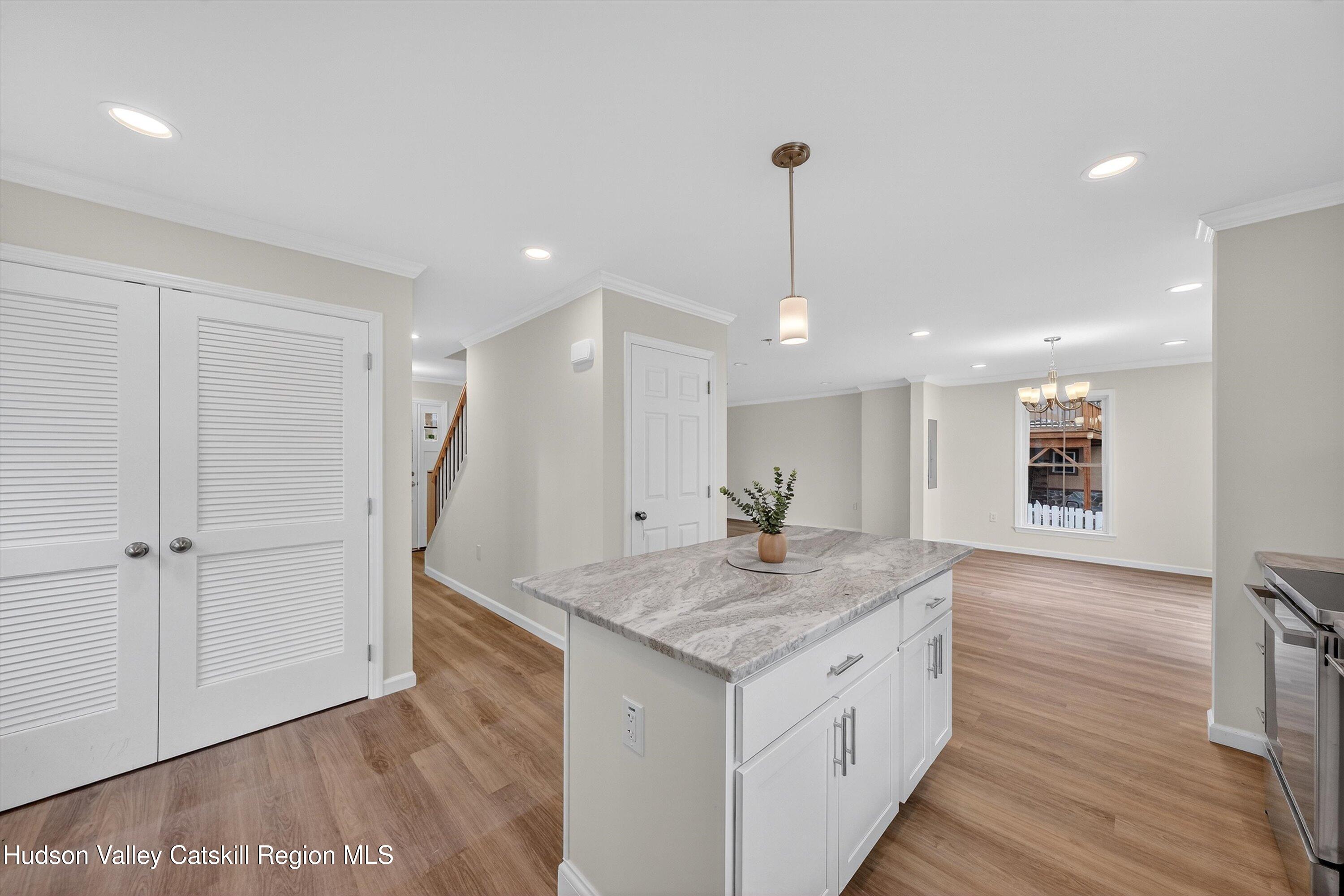 Saugerties, New York, 12477, United States, 3 Bedrooms Bedrooms, ,3 BathroomsBathrooms,Residential,For Sale,1994537