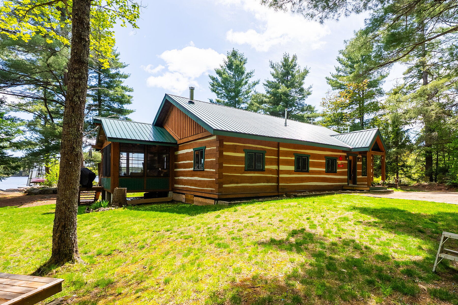  Meadow Lake Log Home - 物件實景