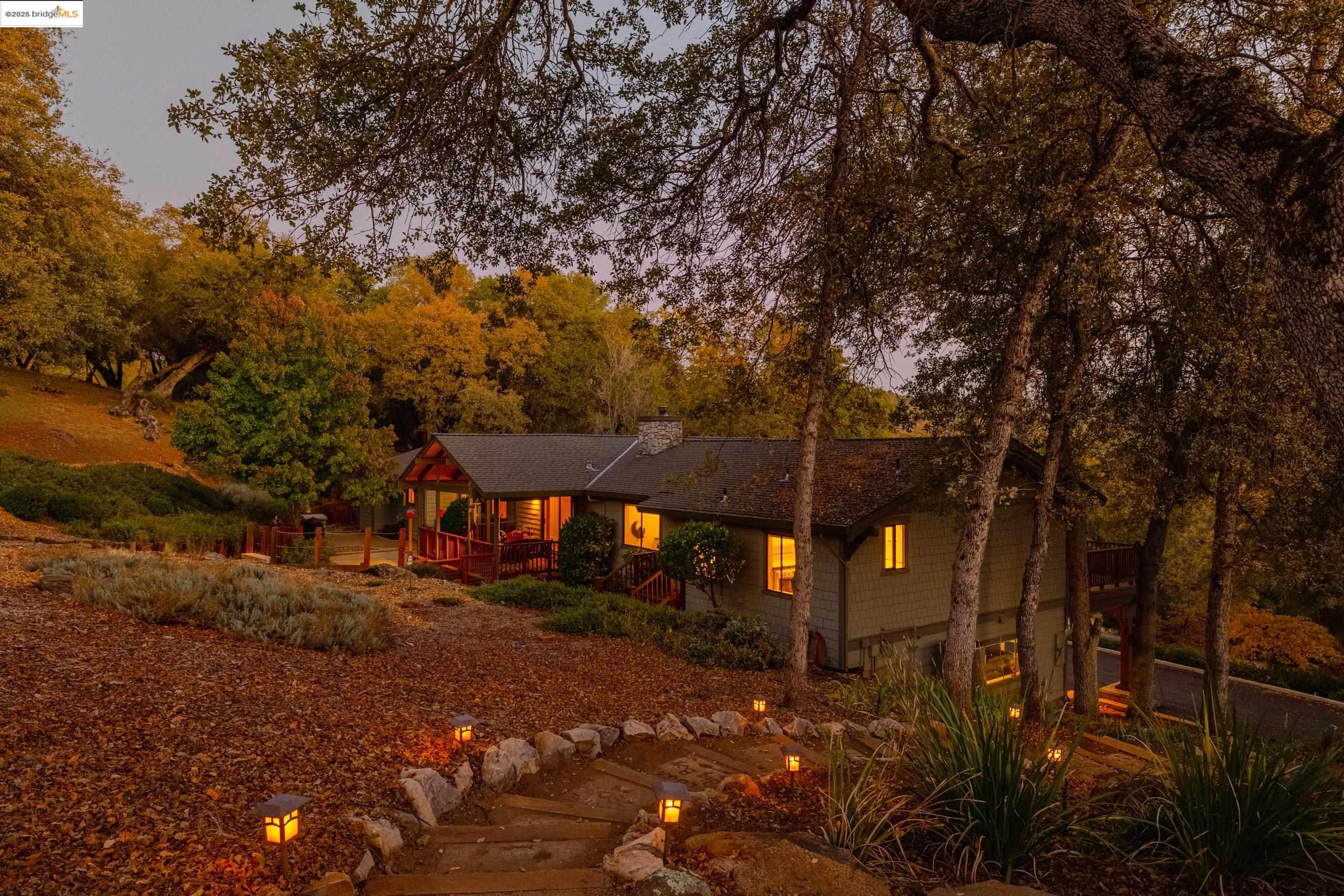 Sonora, California, 95370, United States, 4 Bedrooms Bedrooms, ,4 BathroomsBathrooms,Residential,For Sale,1987424