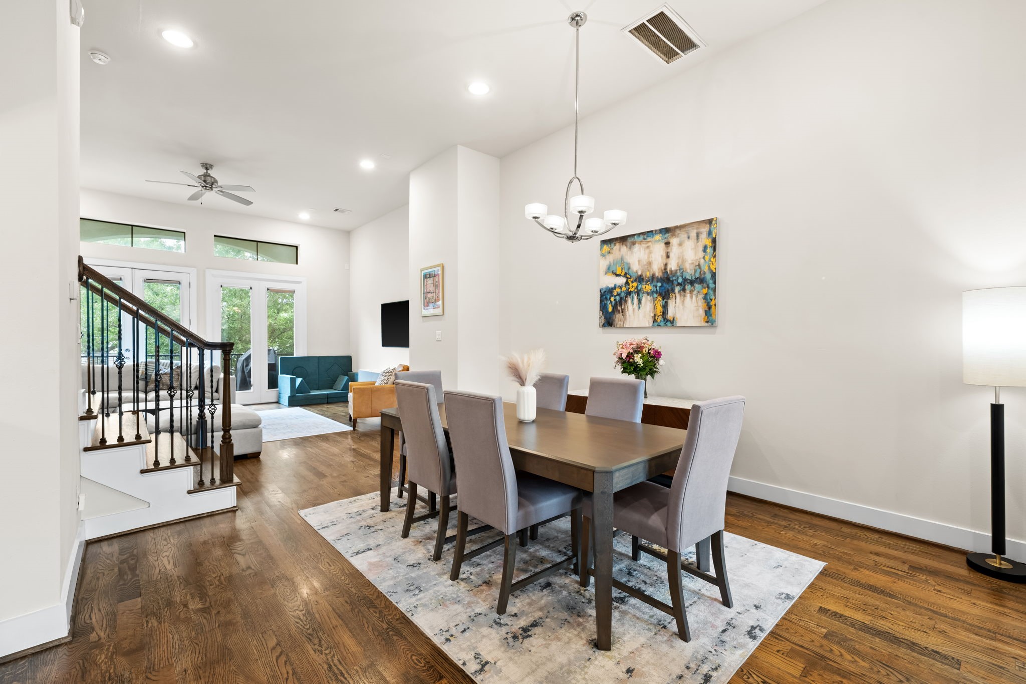  1208 W Dallas Street - 物件實景