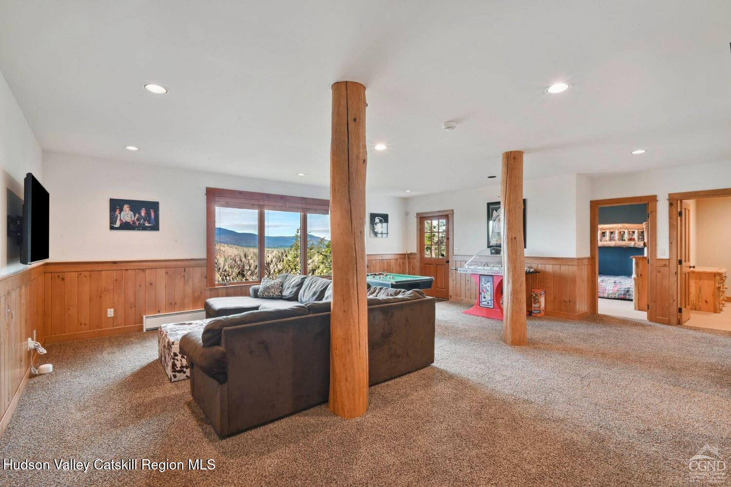 Windham, New York, 12496, United States, 5 Bedrooms Bedrooms, ,4 BathroomsBathrooms,Residential,For Sale,1994706