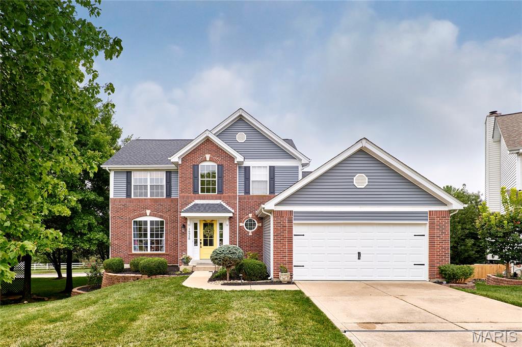 Wildwood, Missouri, 63011, United States, 5 Bedrooms Bedrooms, ,4 BathroomsBathrooms,Residential,For Sale,1940844
