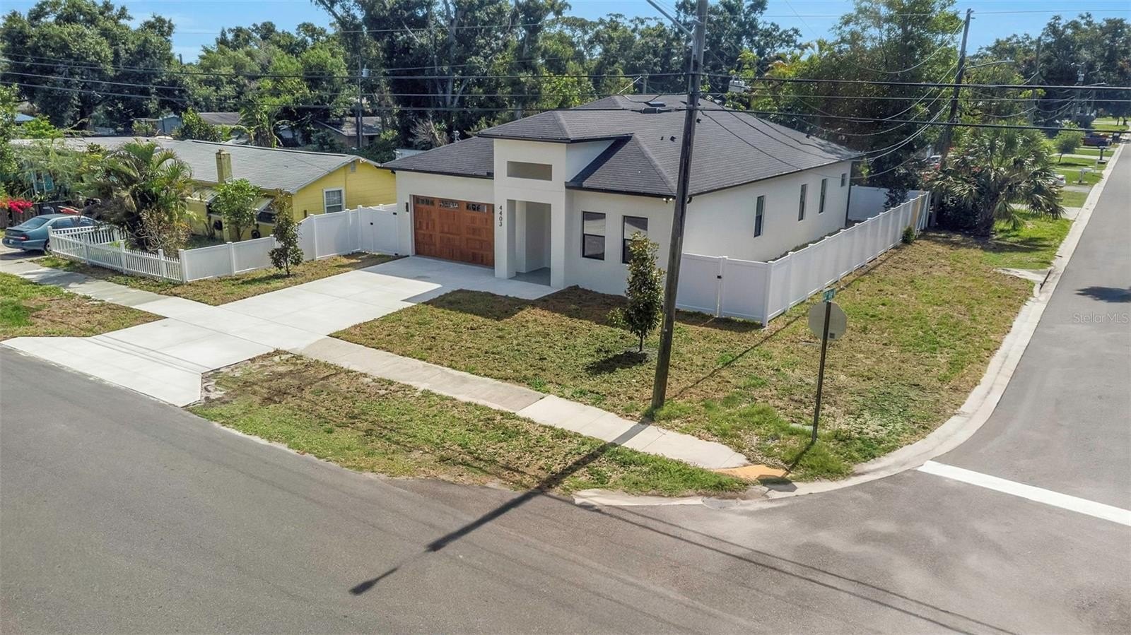 ST PETERSBURG, Florida, 33714, United States, 4 Bedrooms Bedrooms, ,3 BathroomsBathrooms,Residential,For Sale,2022051