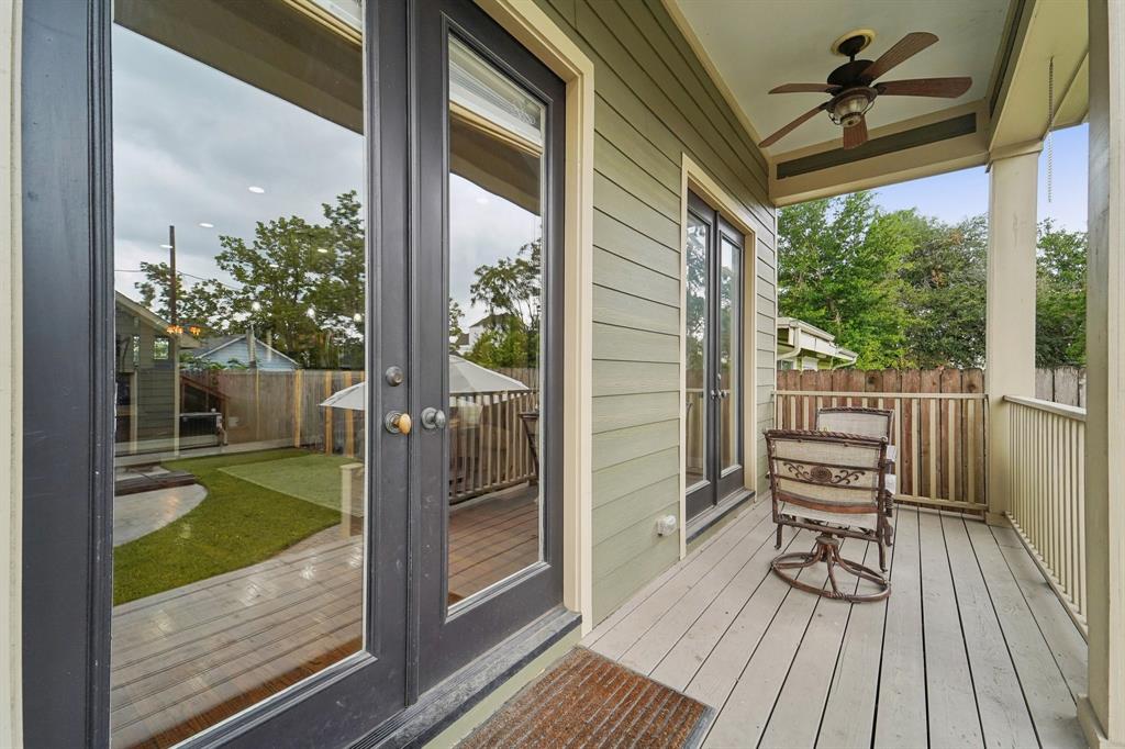 Houston, Texas, 77008, United States, 3 Bedrooms Bedrooms, ,3 BathroomsBathrooms,Residential,For Sale,1931769