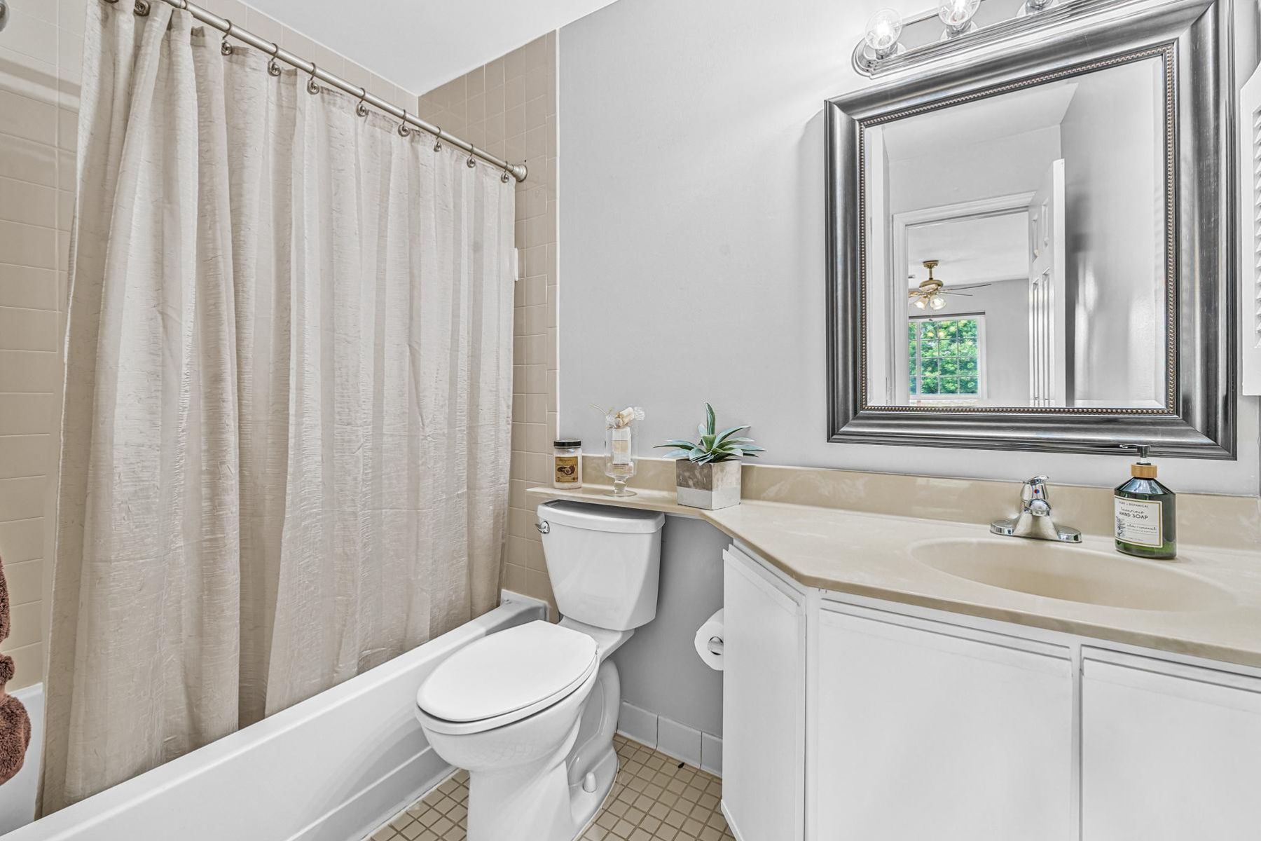  5801 Inman Park Circle, Rockville, MD, 20852 - 物件實景