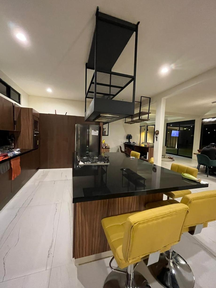 Amanalco, Estado de méxico, 51260, Mexico, 4 Bedrooms Bedrooms, ,4 BathroomsBathrooms,Residential,For Sale,1738865