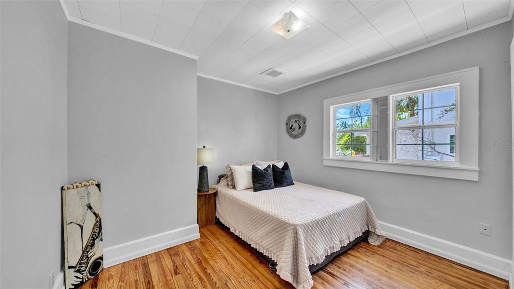 St Petersburg, Florida, 33705, United States, 3 Bedrooms Bedrooms, ,3 BathroomsBathrooms,Residential,For Sale,1778823