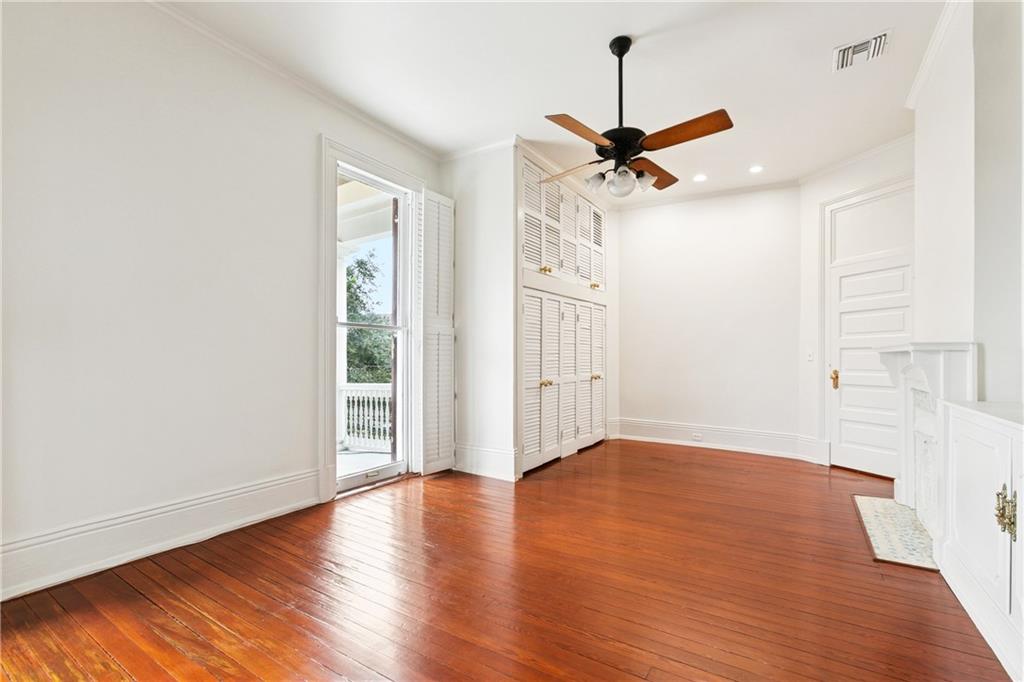 New Orleans, Louisiana, 70115, United States, 3 Bedrooms Bedrooms, ,5 BathroomsBathrooms,Residential,For Sale,2001784