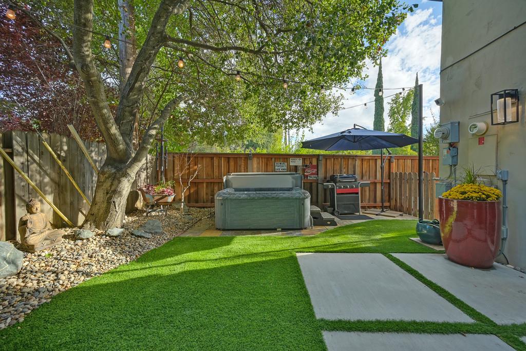 Sacramento, California, 95818, United States, 3 Bedrooms Bedrooms, ,3 BathroomsBathrooms,Residential,For Sale,1954862