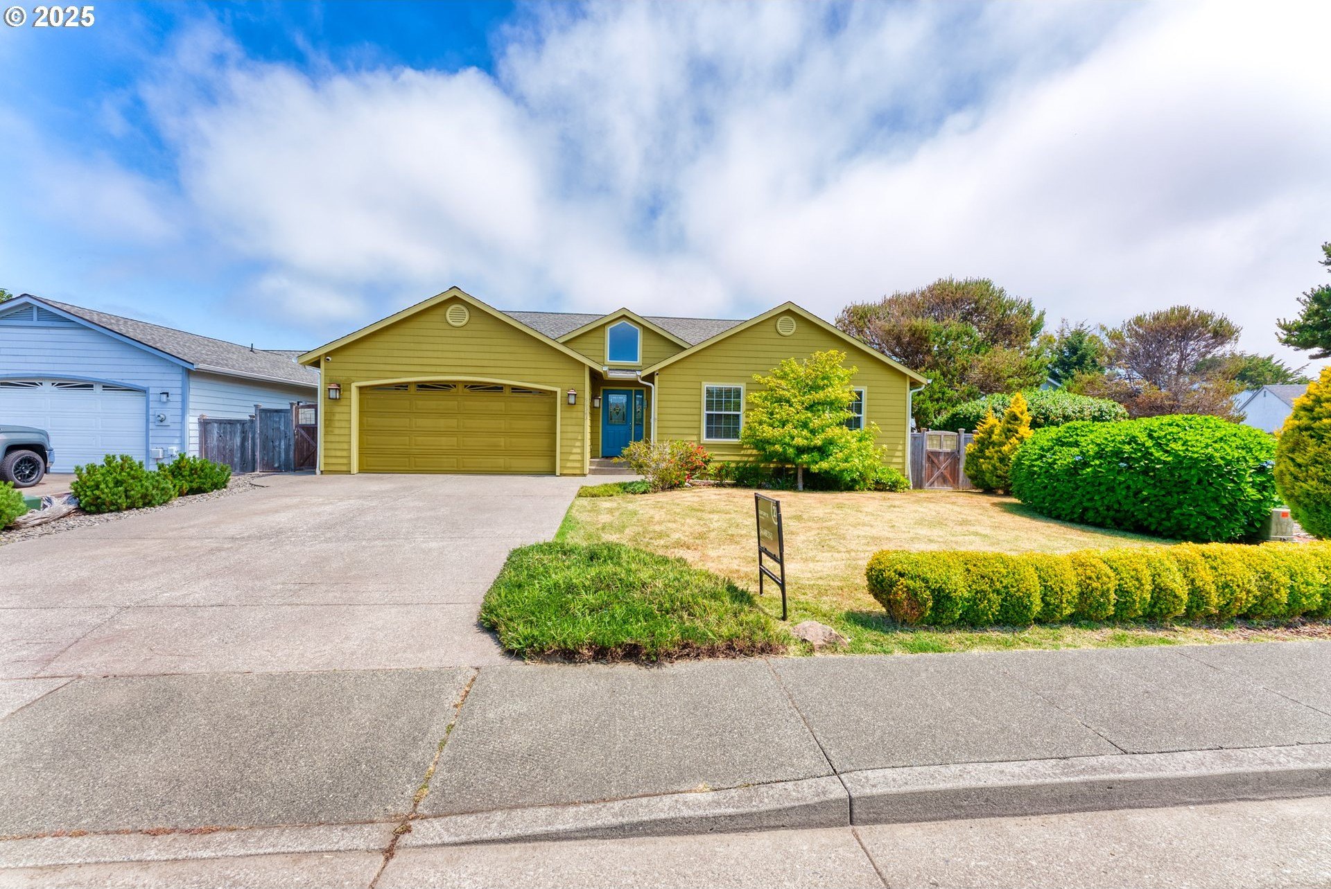 Brookings, Oregon, 97415, United States, 3 Bedrooms Bedrooms, ,2 BathroomsBathrooms,Residential,For Sale,1974260