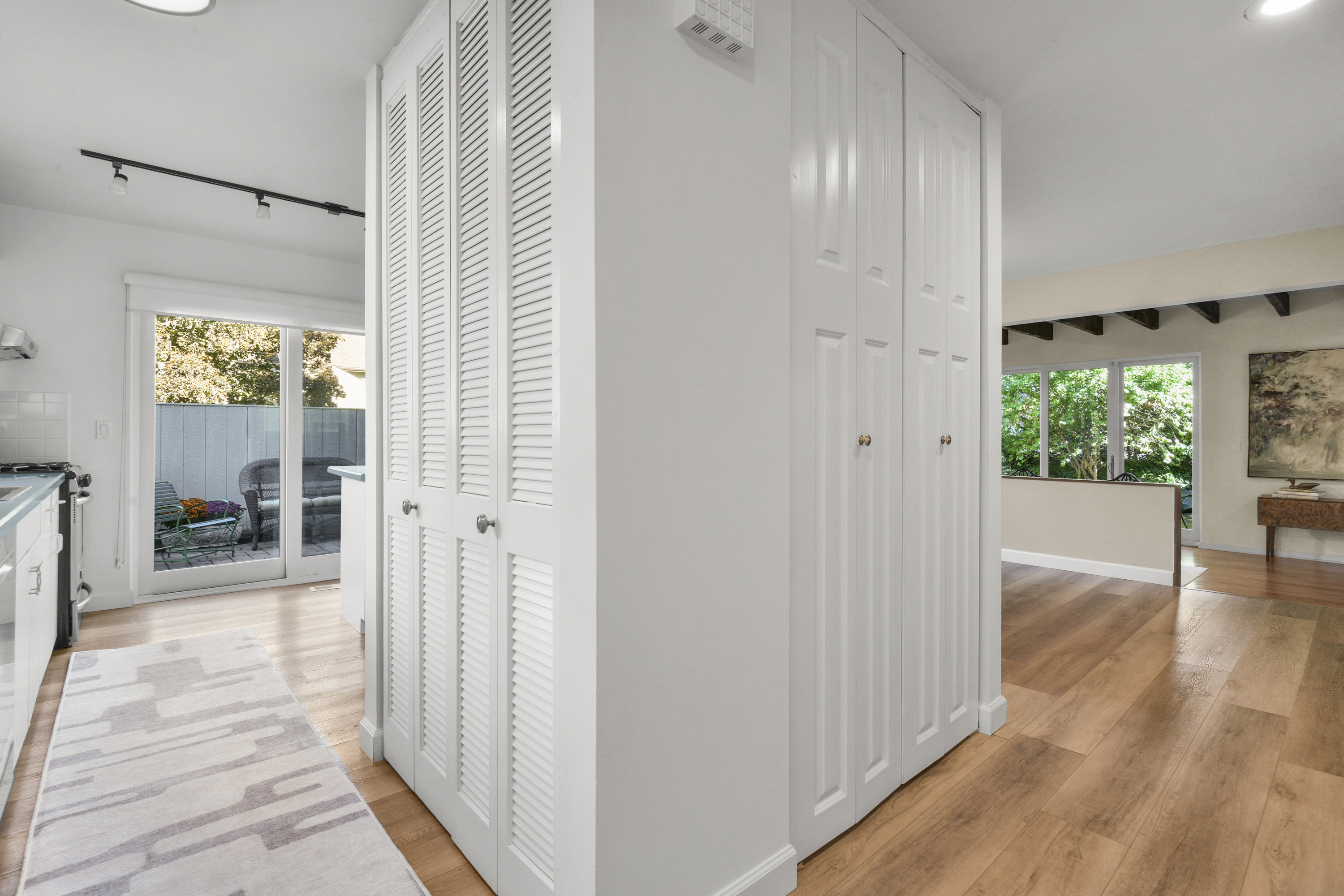  Spacious Corner Unit Townhouse - 物件實景