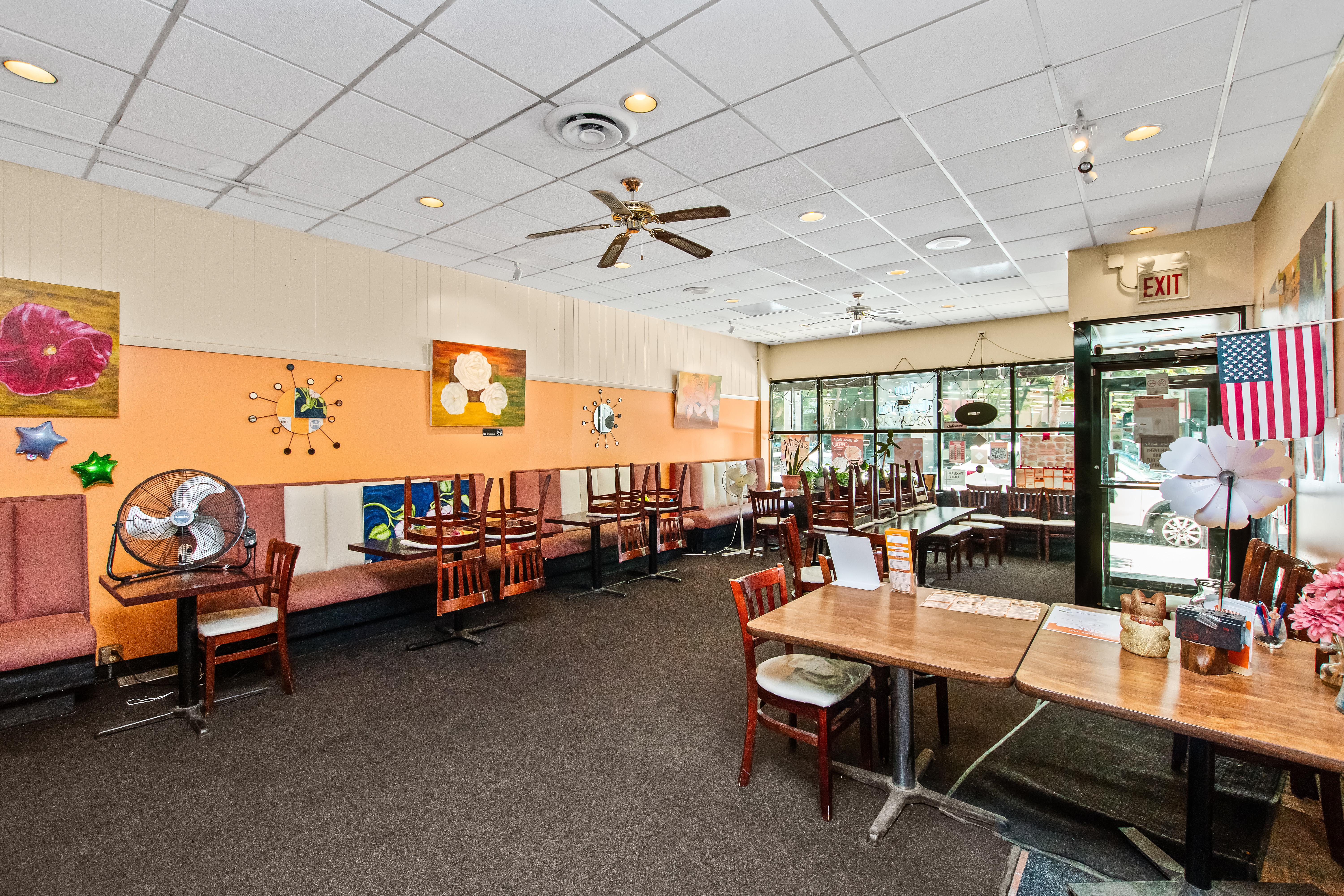  Rare Mixed-use Investment Opportunity in the Heart of Lakeview - 物件實景