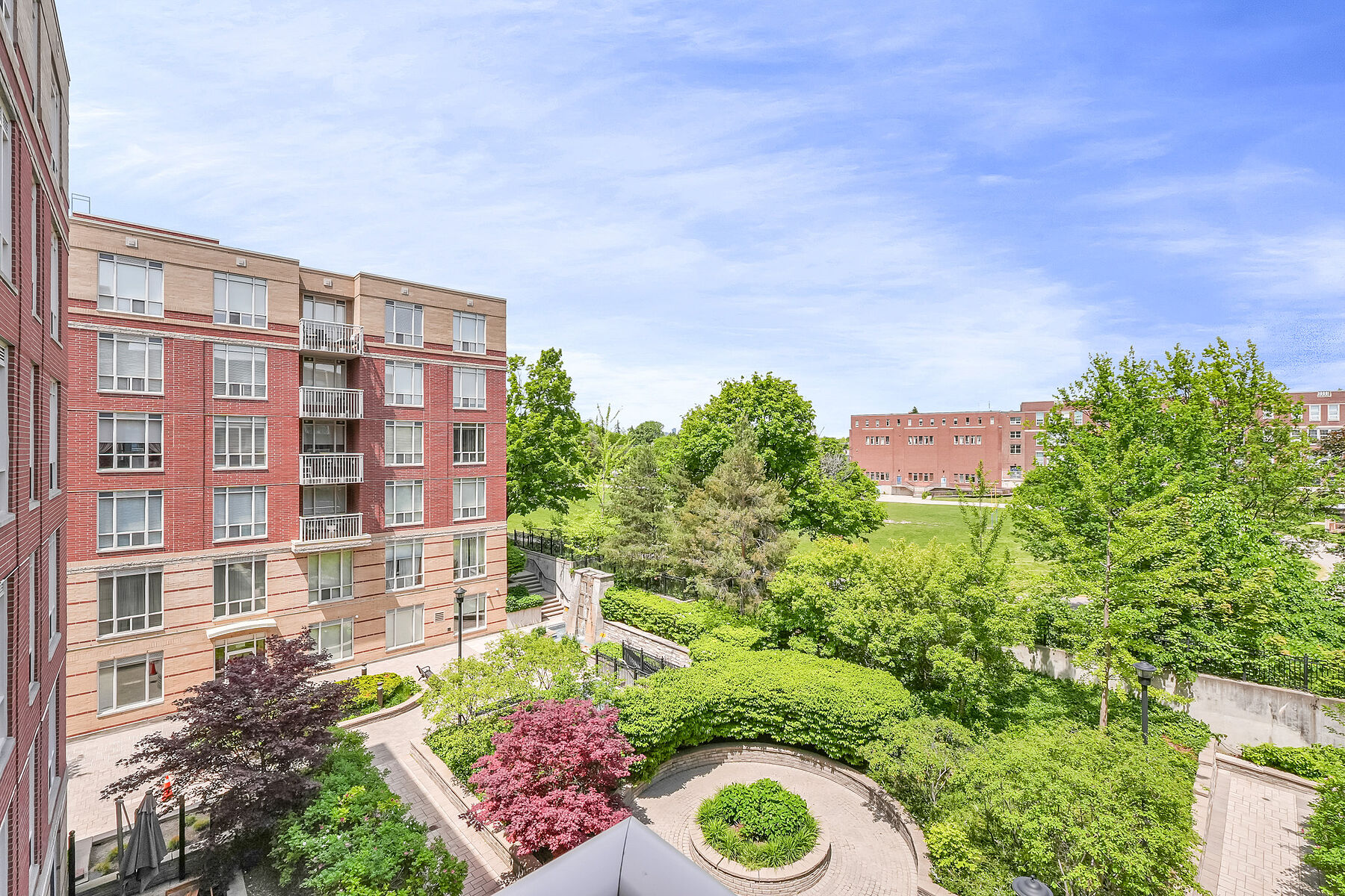  Lawrence Park on Rosewell - 物件實景