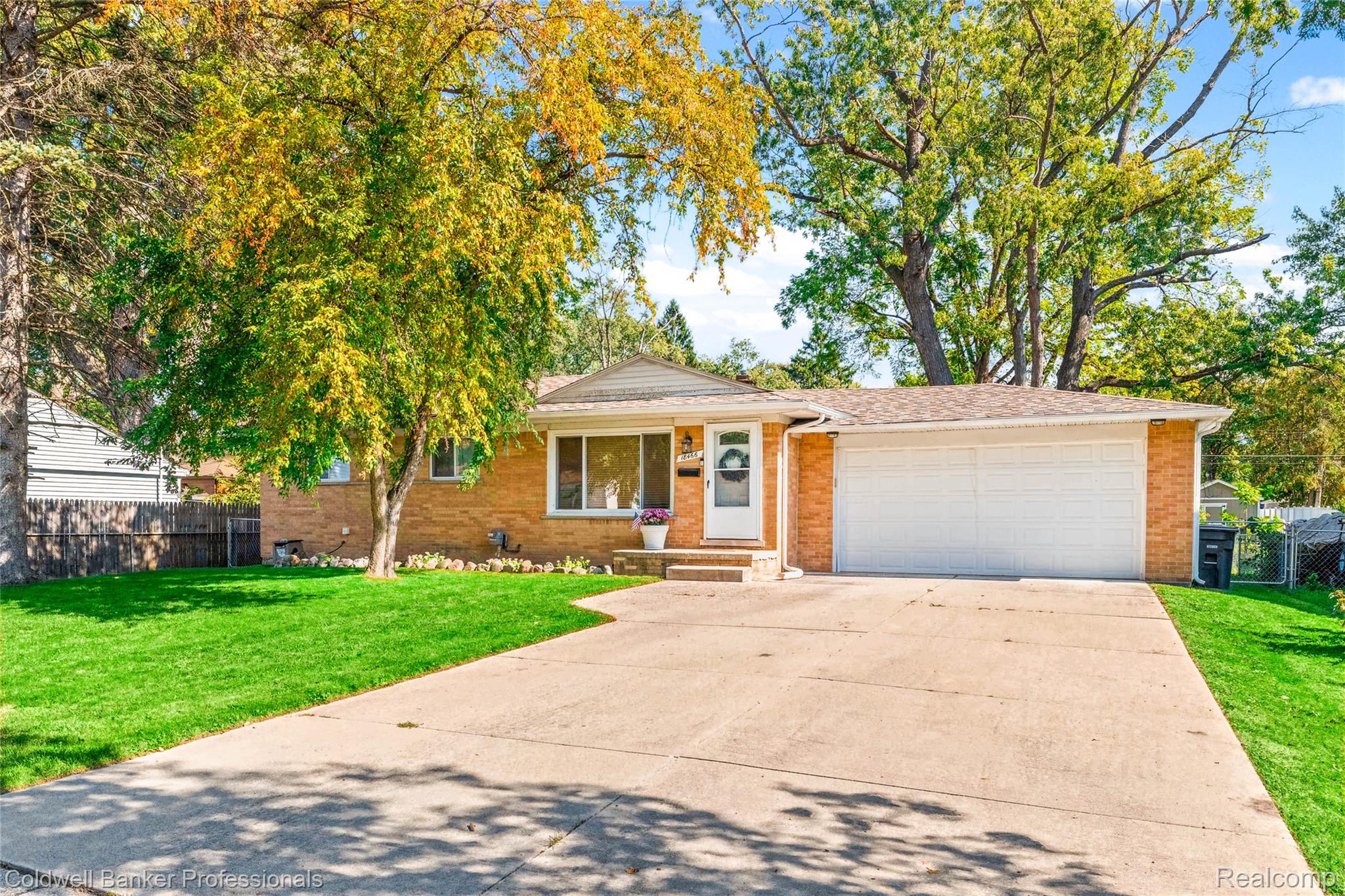 Foch St, Livonia, MI 48152 #1