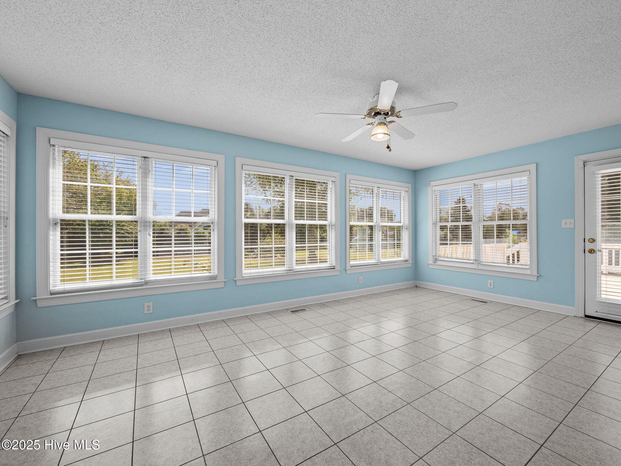 Cedar Point, North Carolina, 28584, United States, 3 Bedrooms Bedrooms, ,2 BathroomsBathrooms,Residential,For Sale,1957404