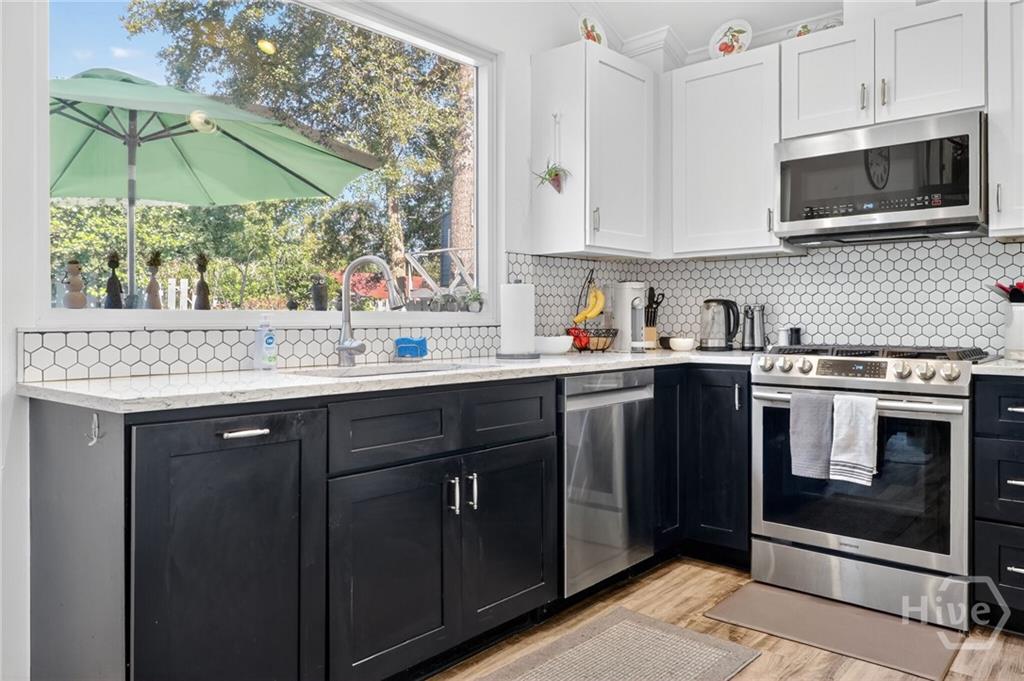 Savannah, Georgia, 31410, United States, 3 Bedrooms Bedrooms, ,3 BathroomsBathrooms,Residential,For Sale,1978248