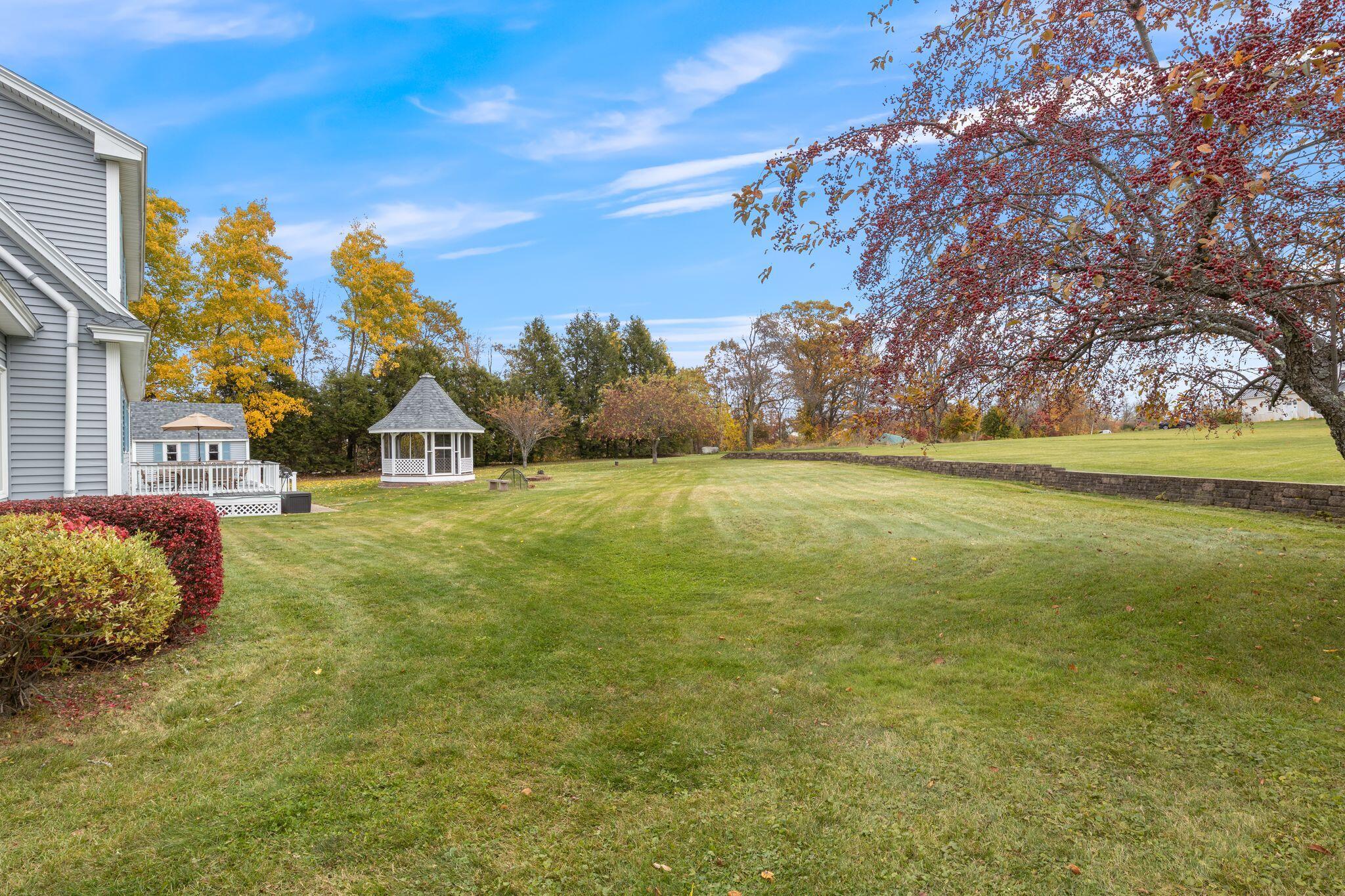 Sanford, Maine, 04083, United States, 3 Bedrooms Bedrooms, ,2 BathroomsBathrooms,Residential,For Sale,1987939